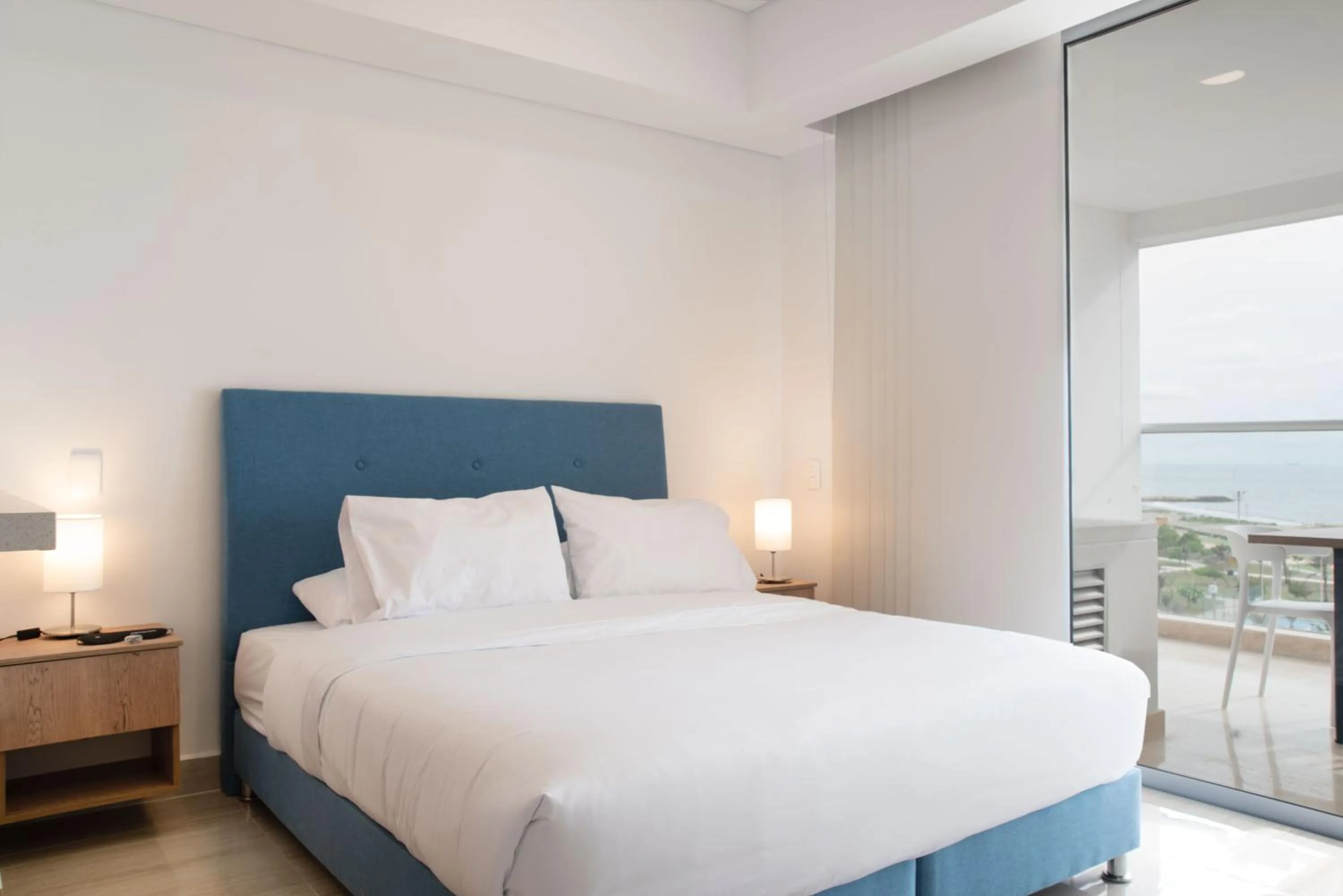 Bedroom, Bed in Wynwood Cartagena Beach