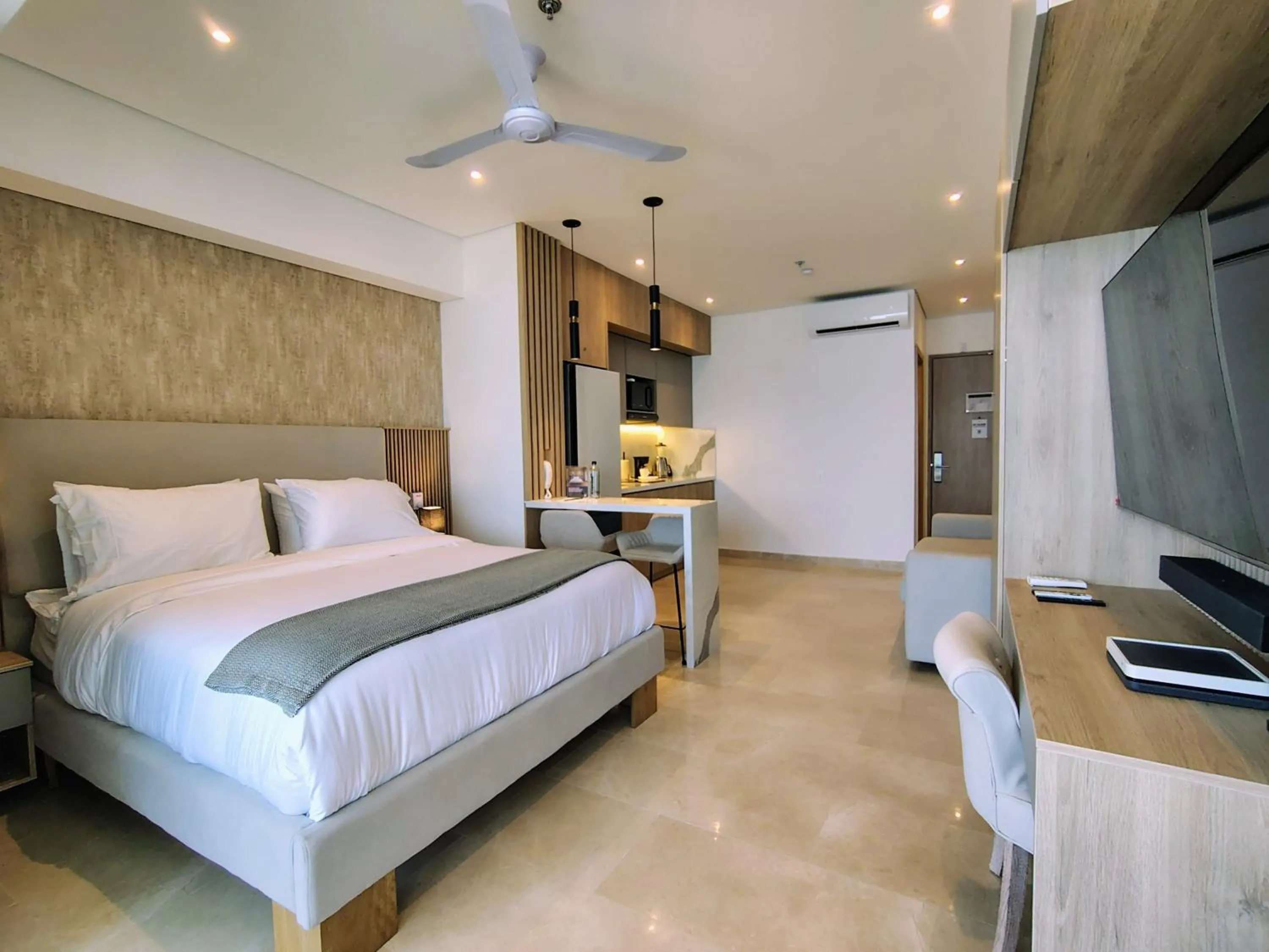Bed in Wynwood Cartagena Beach
