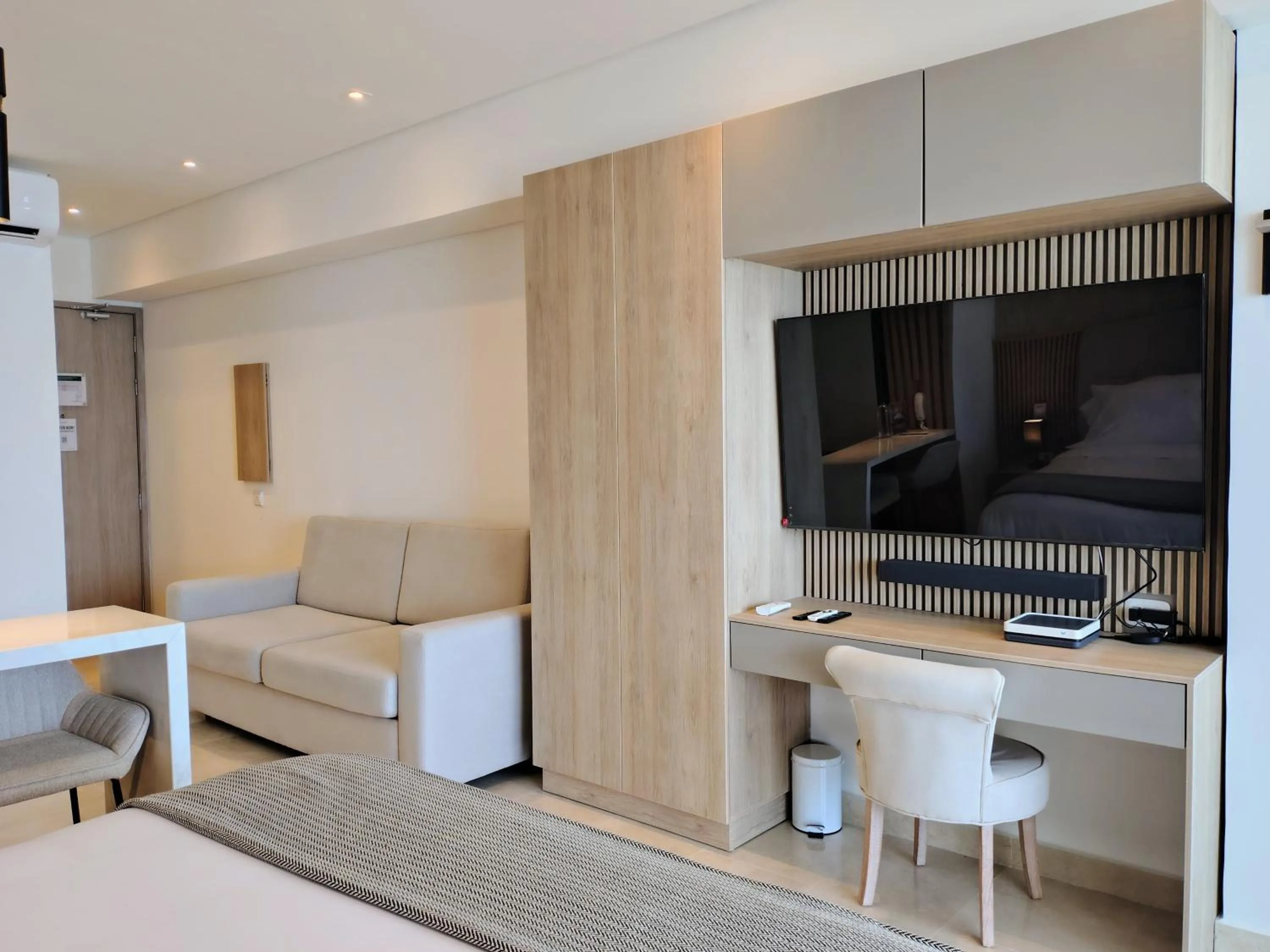 TV and multimedia in Wynwood Cartagena Beach