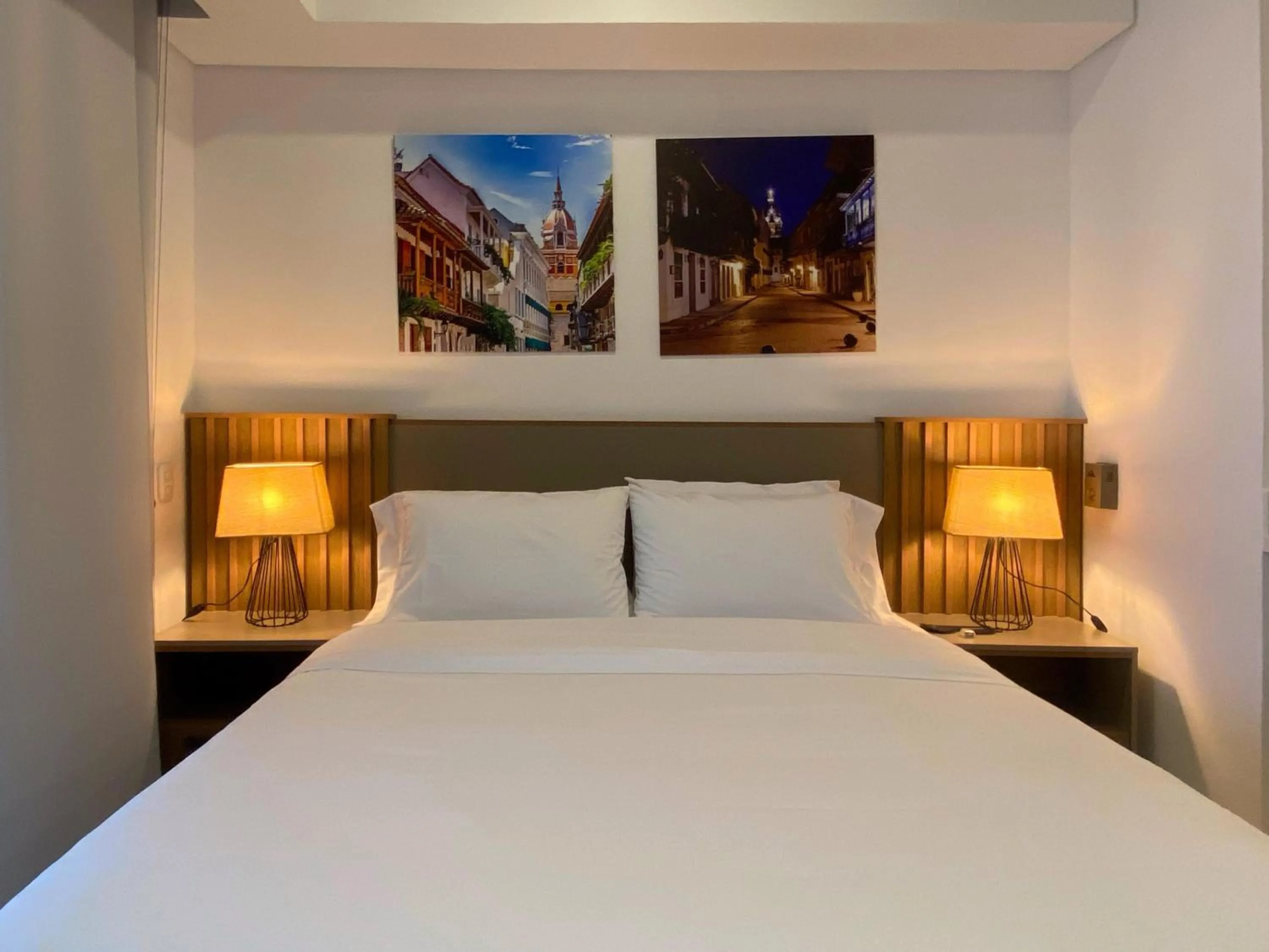 Bedroom, Bed in Wynwood Cartagena Beach