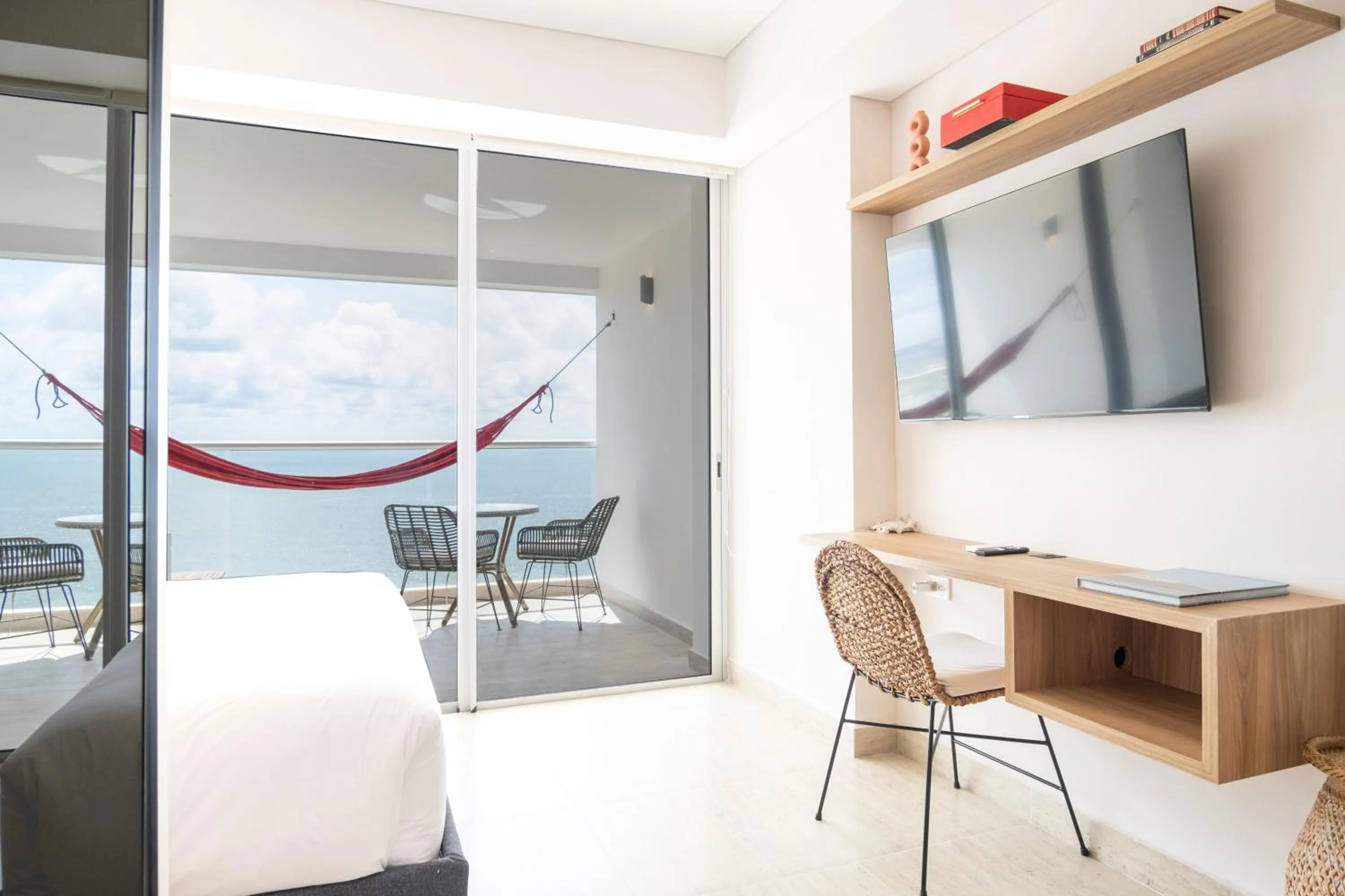 Bed in Wynwood Cartagena Beach
