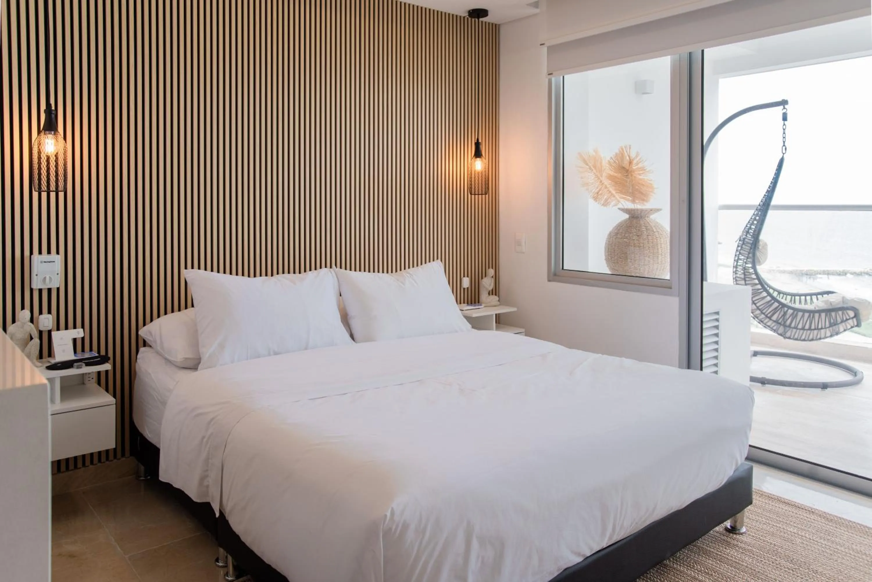 Bedroom, Bed in Wynwood Cartagena Beach