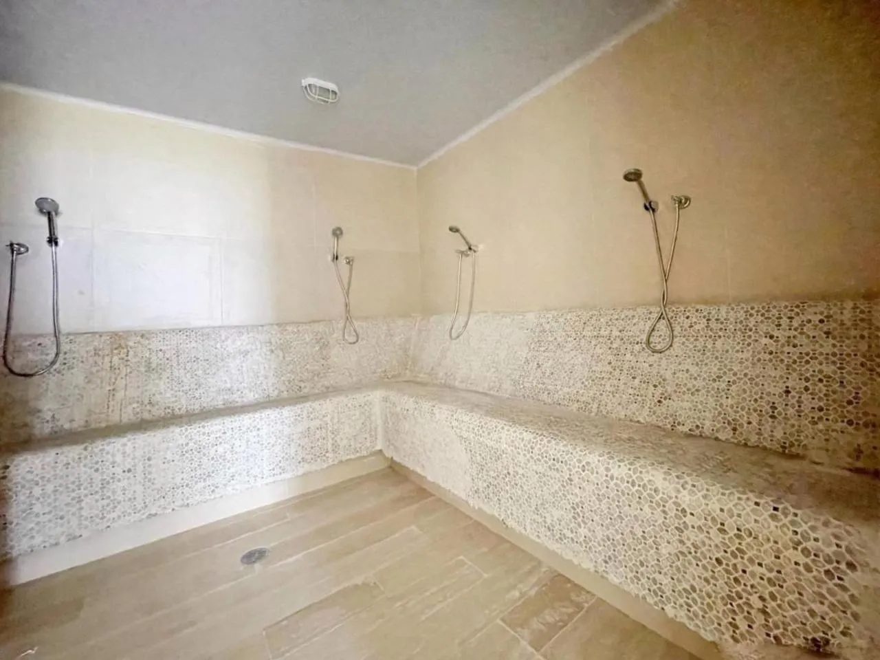 Property building in Wynwood Cartagena Beach