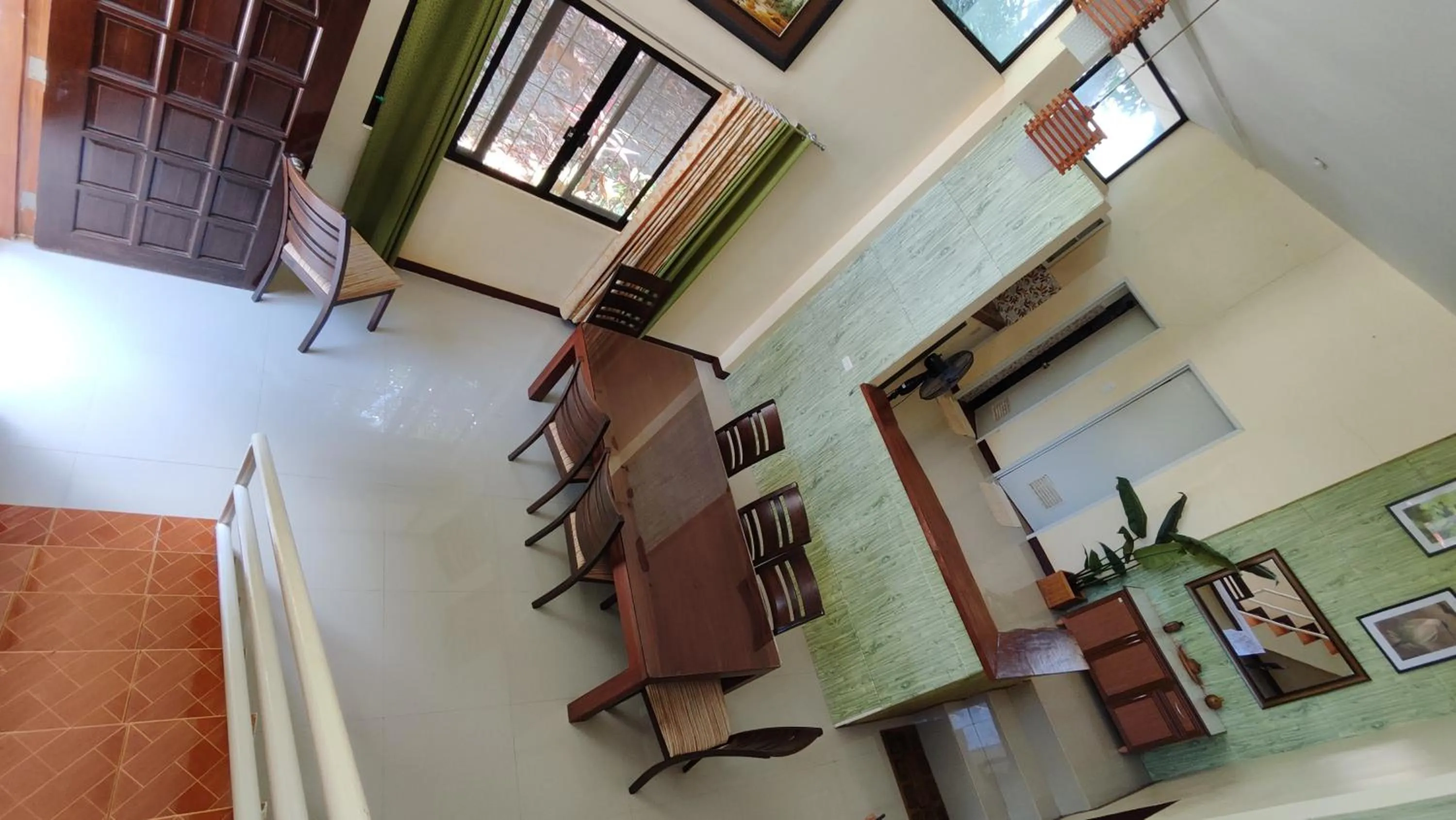 Living room in Fazenda De Faburada Eco-Mountain Resort by Hiverooms