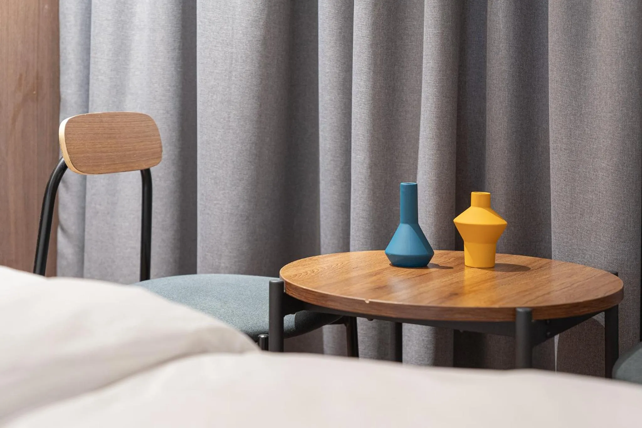 Bed in Siheung Brown Dot Jeongwang