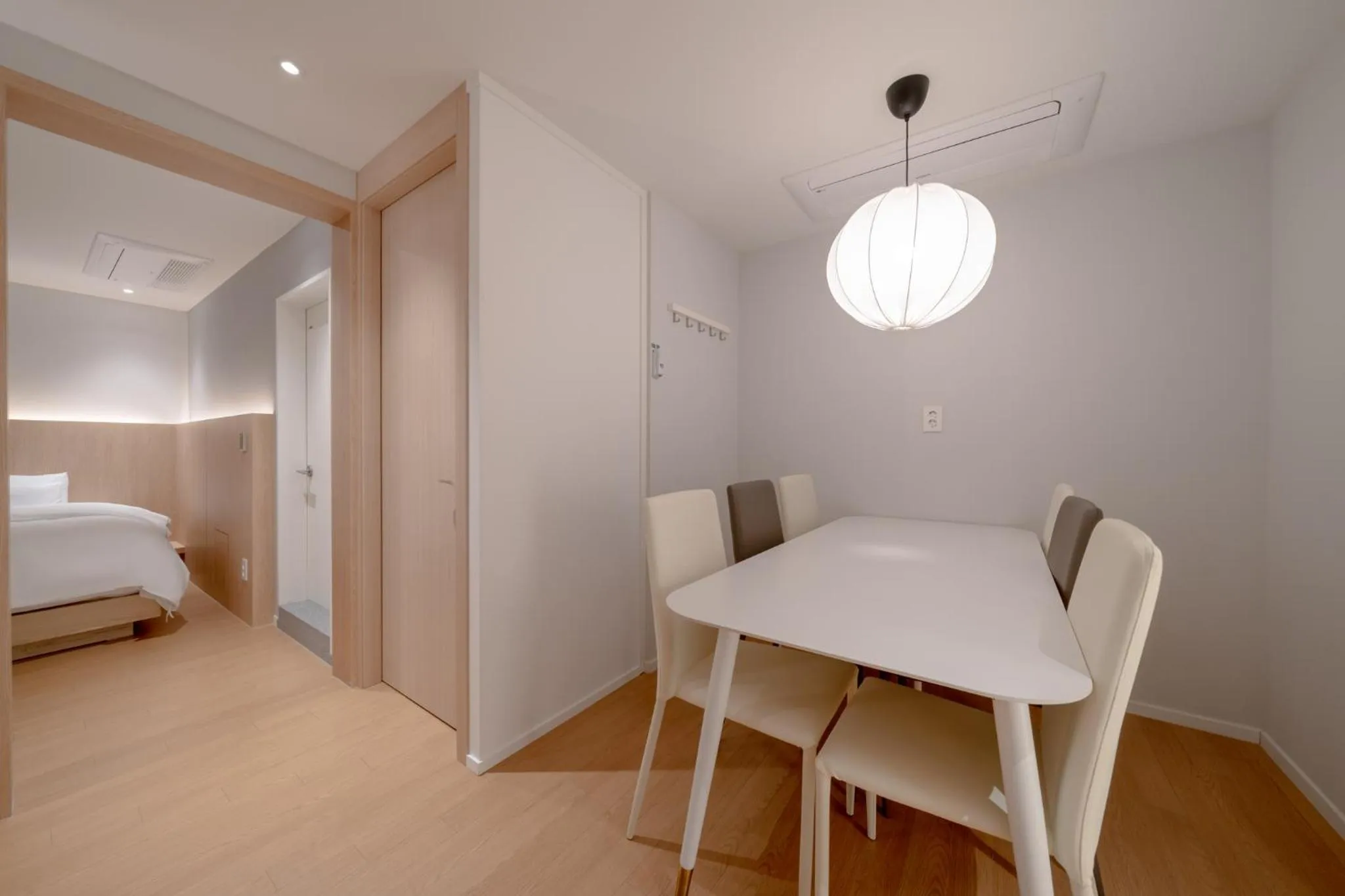 Bed in Siheung Brown Dot Jeongwang