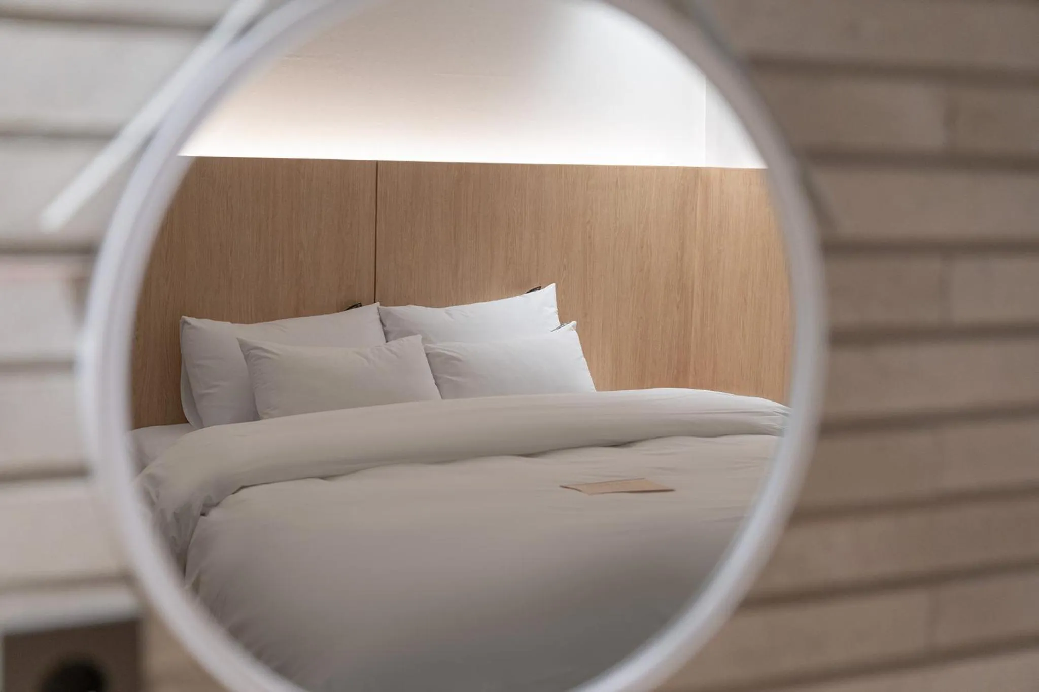 Bed in Siheung Brown Dot Jeongwang