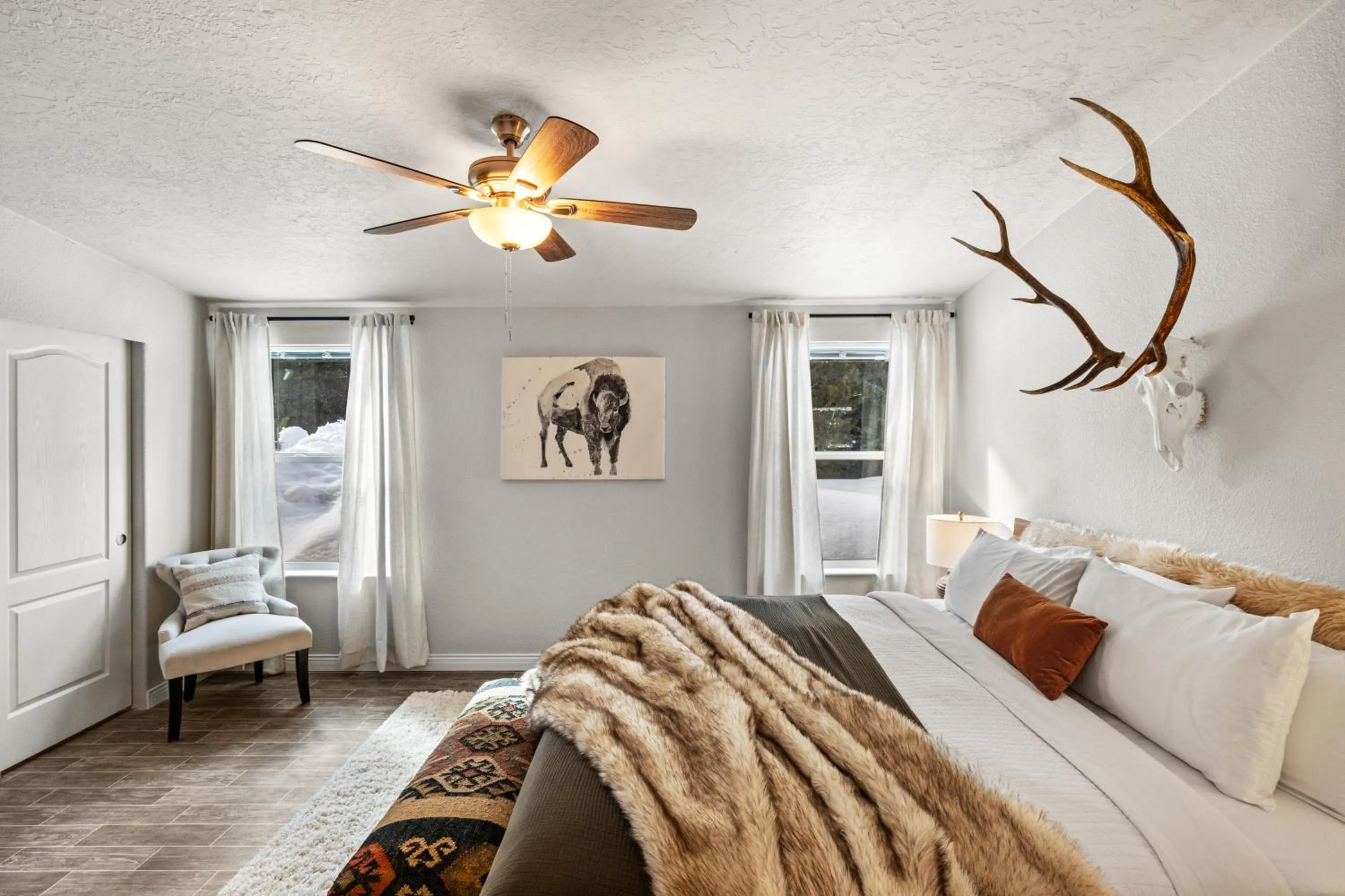 Bed in Hidden Pines