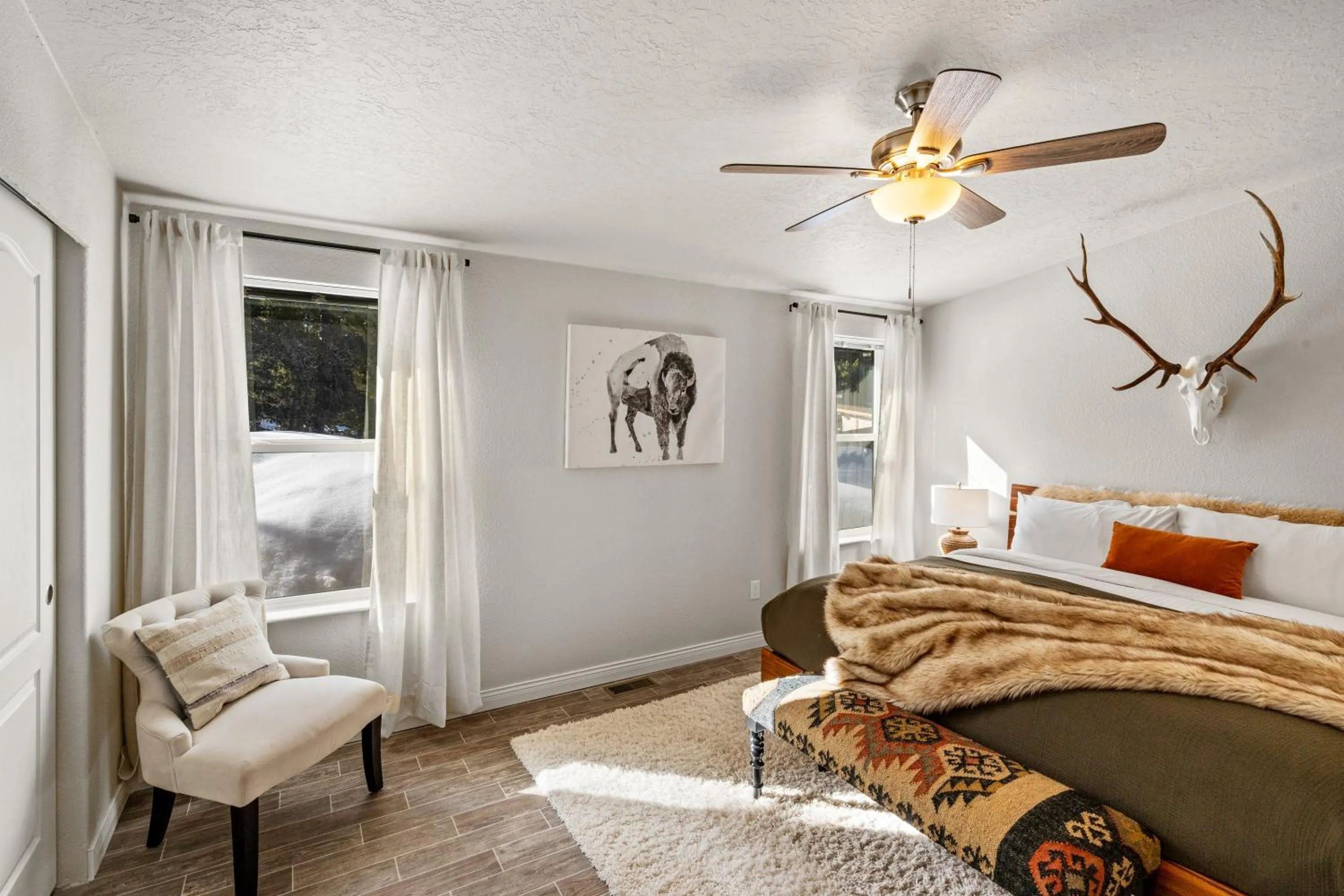 Bed in Hidden Pines