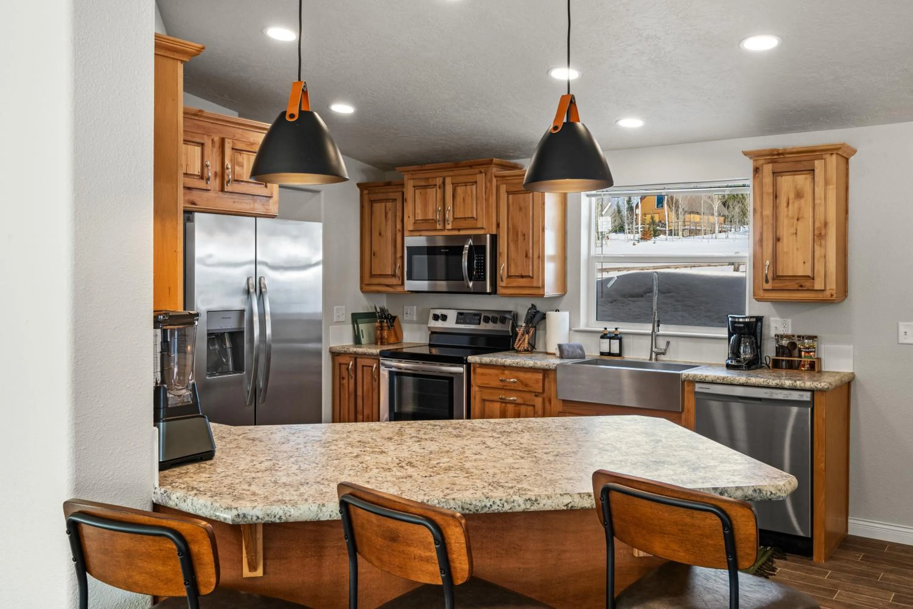Kitchen or kitchenette in Hidden Pines