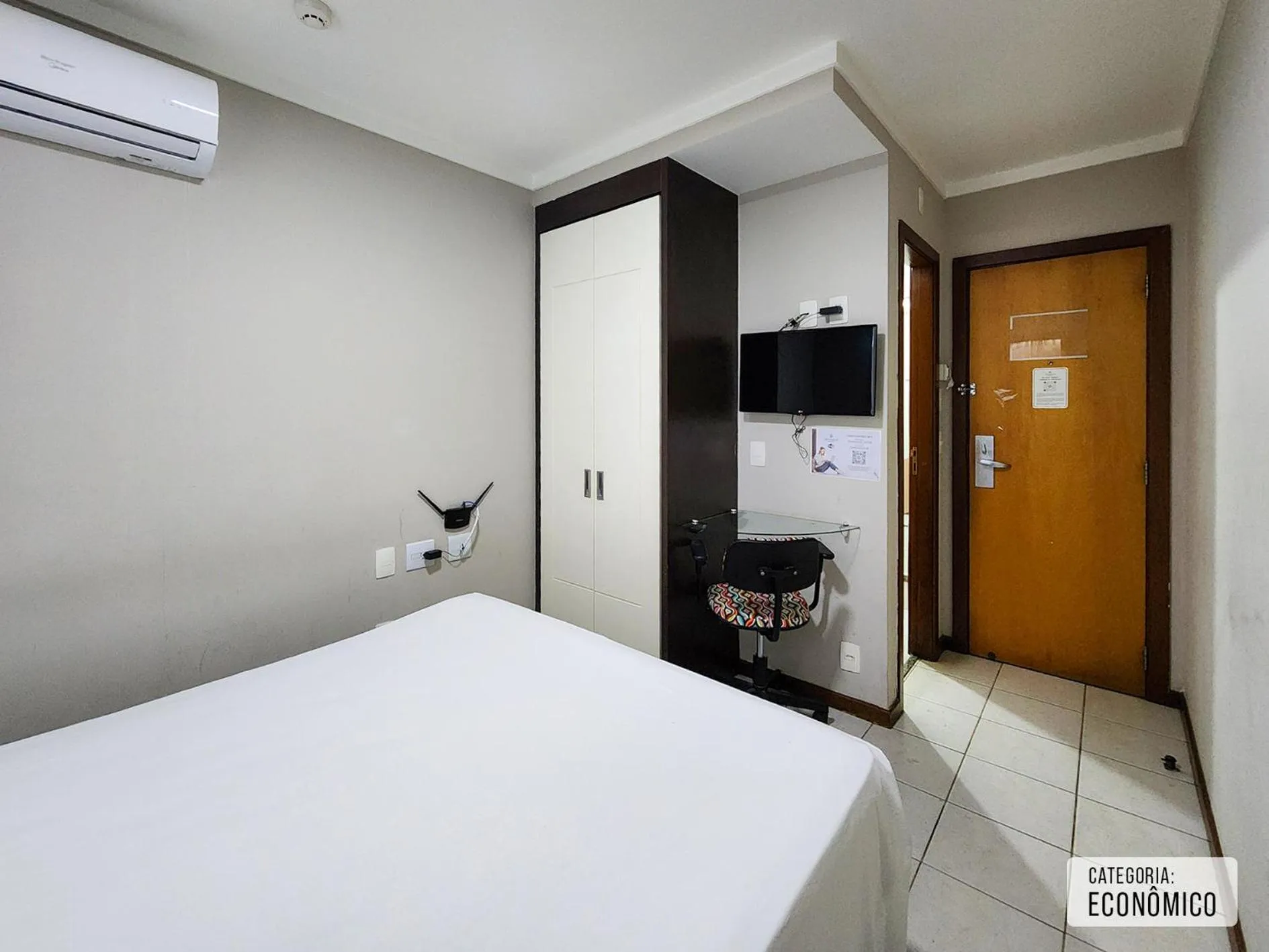 Bed in Triângulo Apart Hotel