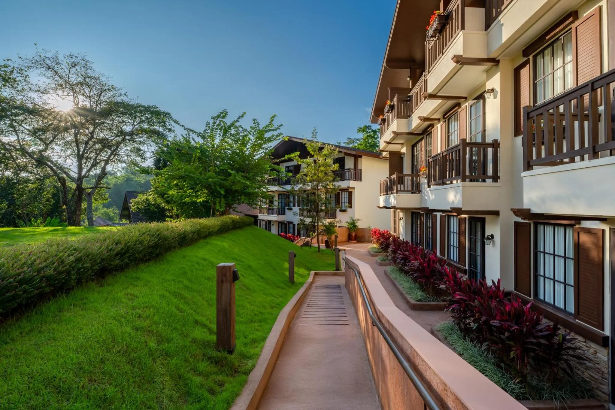 Tana Spring Resort Mae Chan