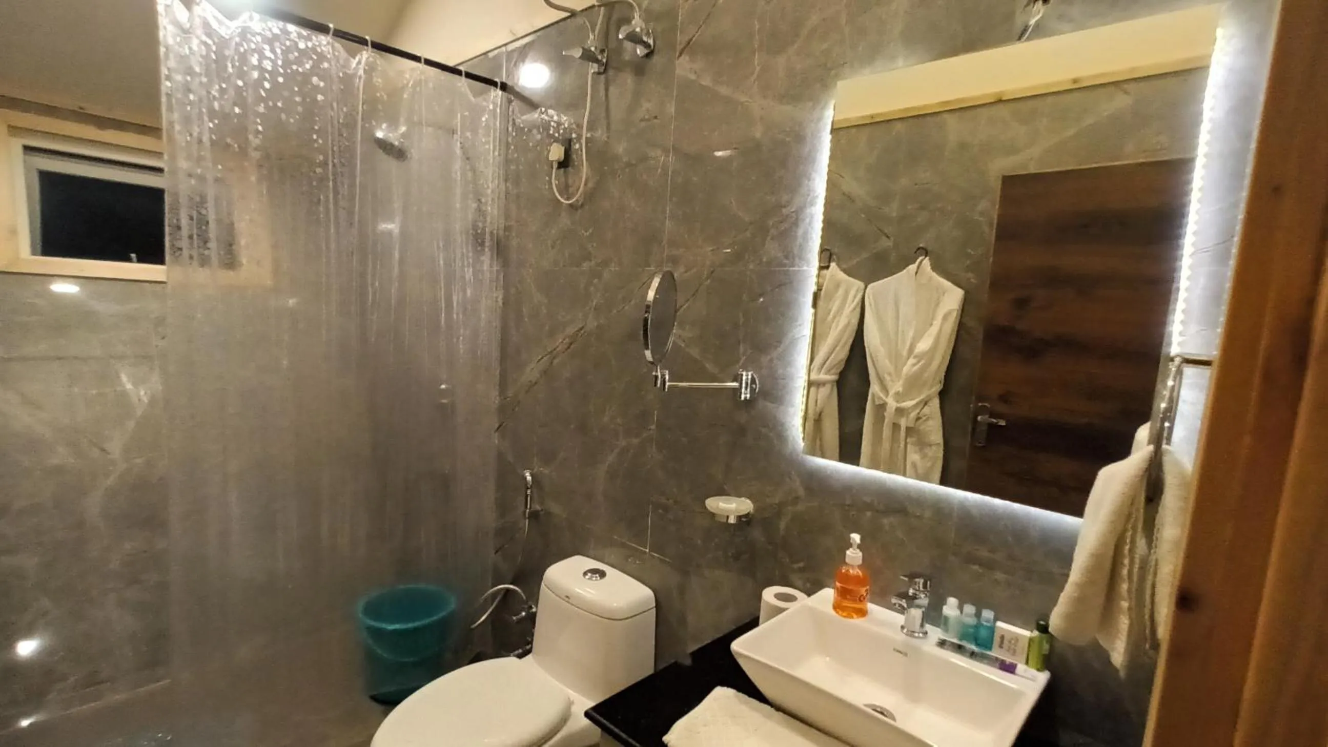 Bathroom in Chan Beach Resort & Hotel