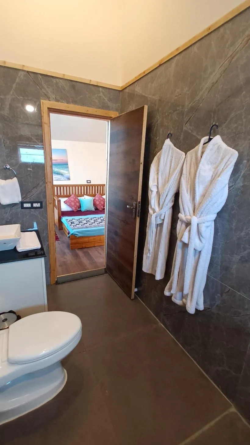 Bathroom in Chan Beach Resort & Hotel