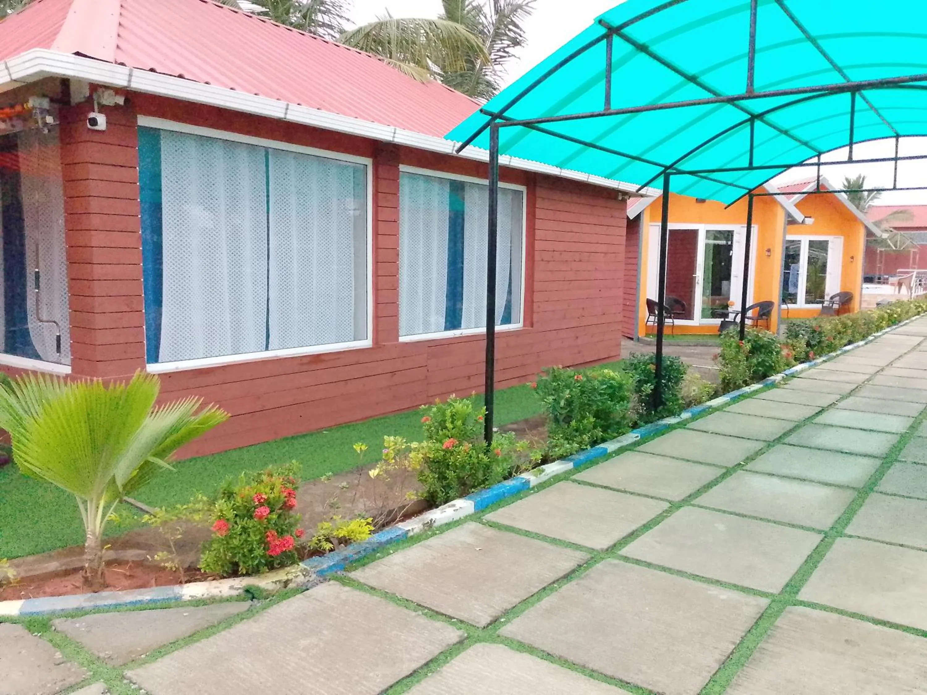 Property building in Chan Beach Resort & Hotel