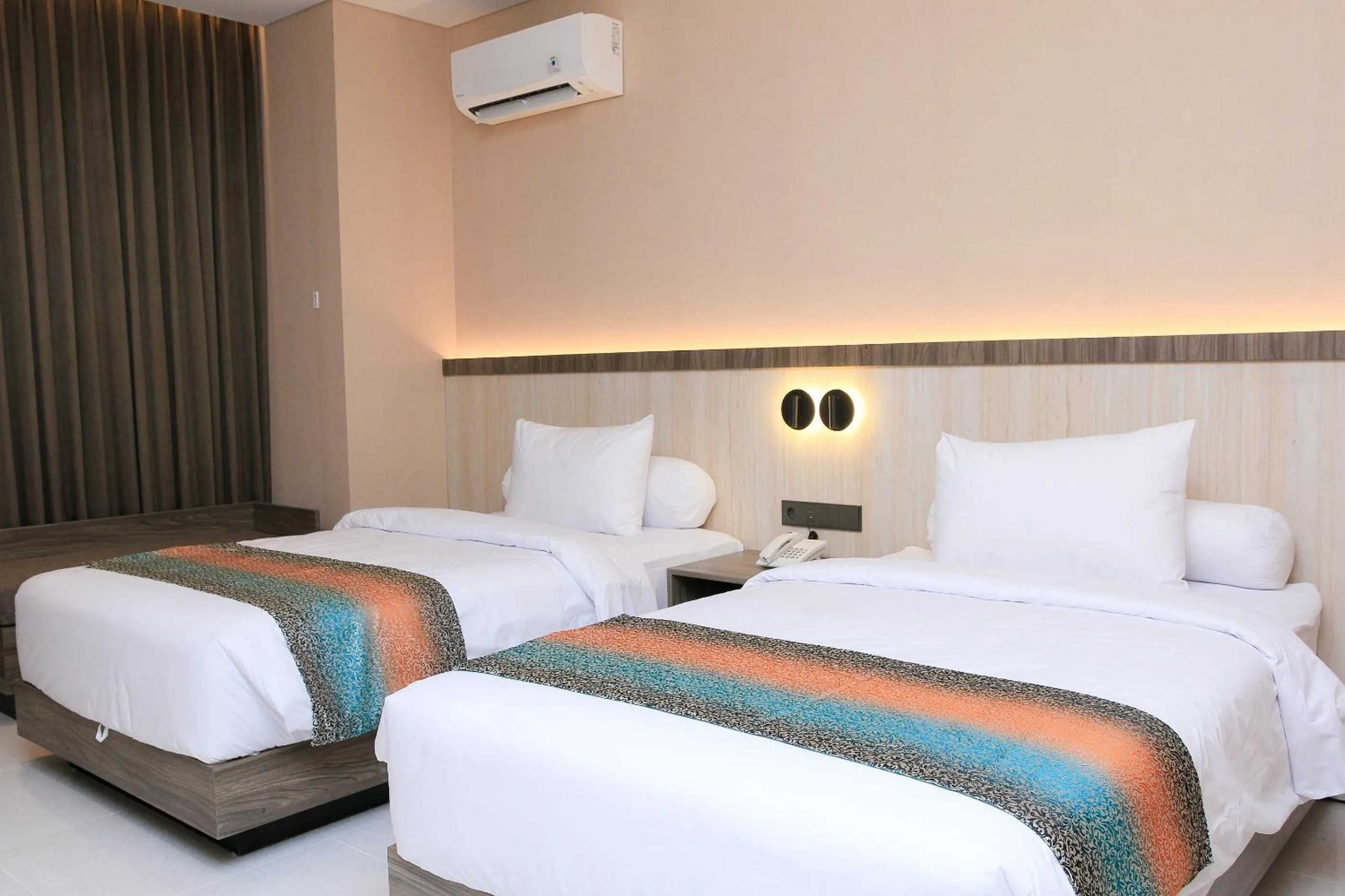 Bed in Eno Front One Hotel Semarang