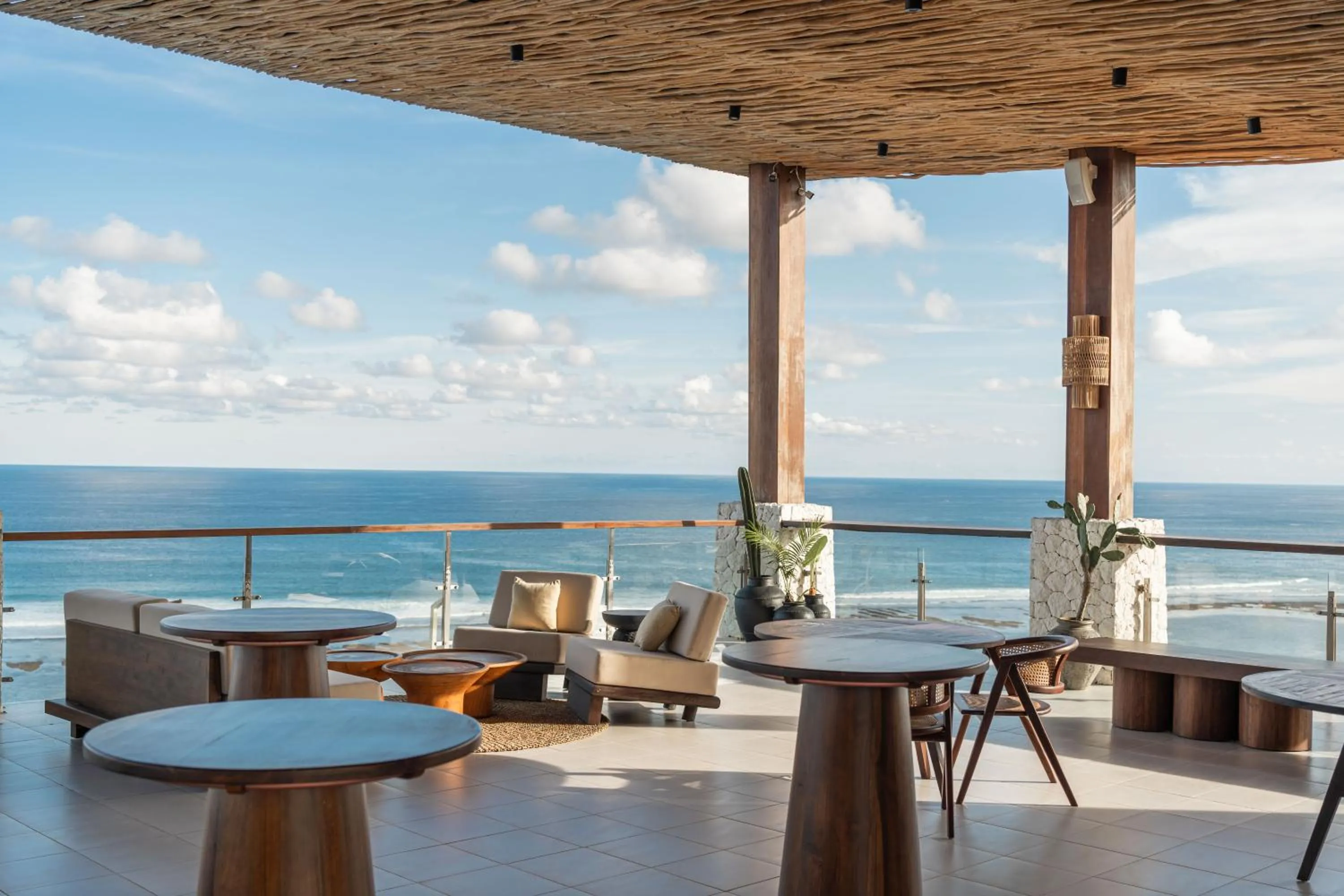 Restaurant/places to eat in Glamp Nusa