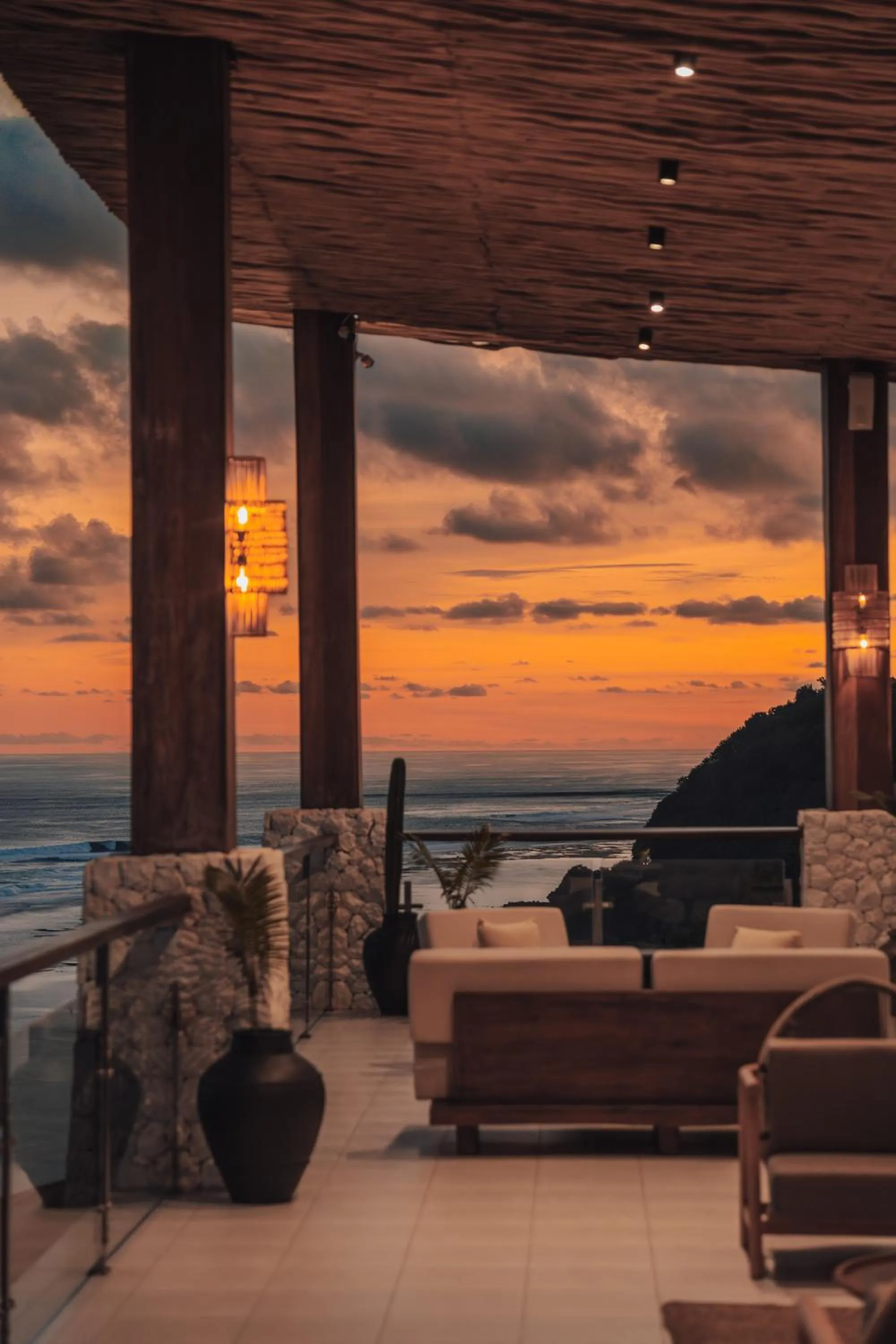 Restaurant/places to eat in Glamp Nusa