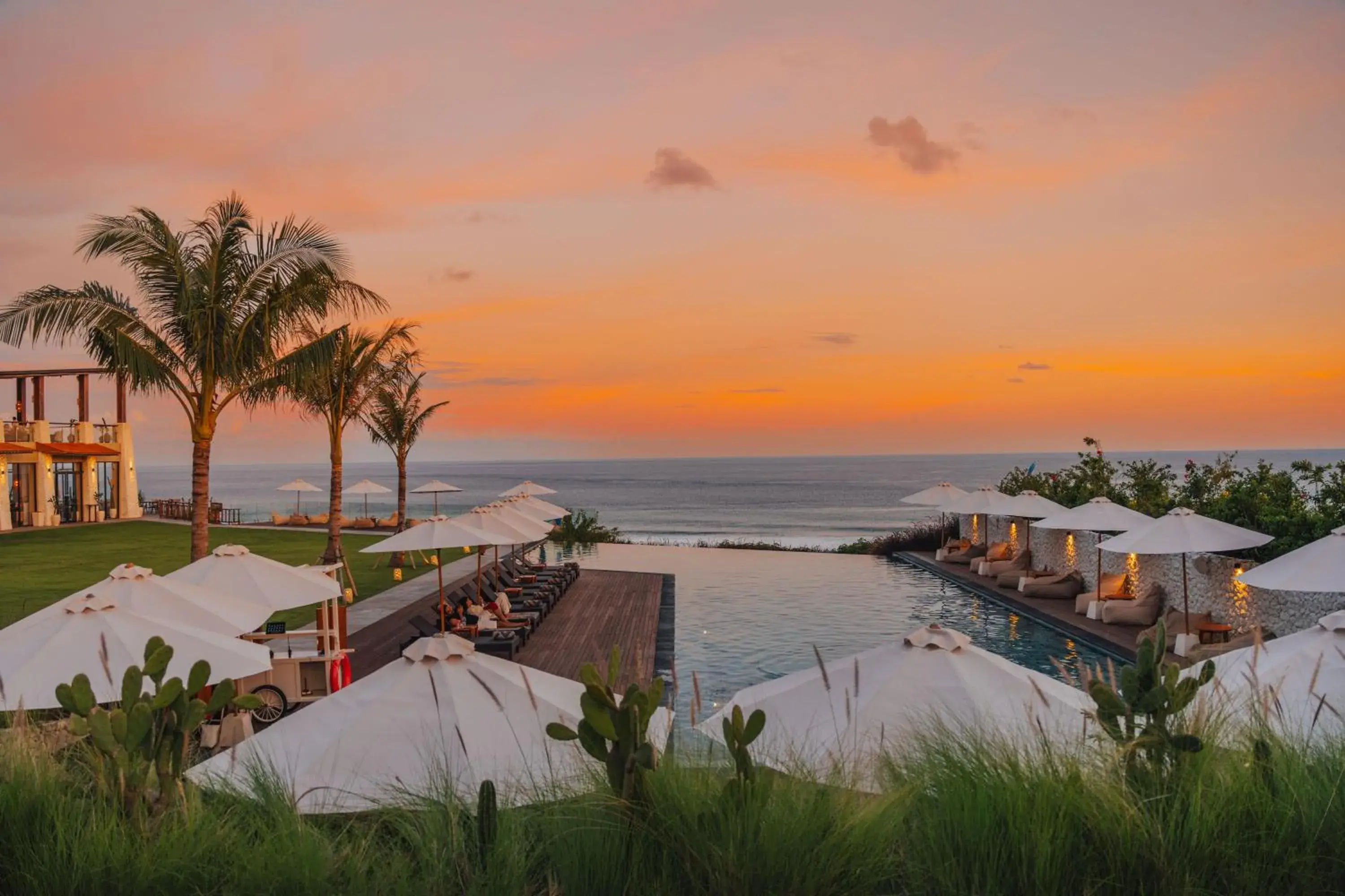 Swimming pool in Glamp Nusa Swimming pool in Glamp Nusa