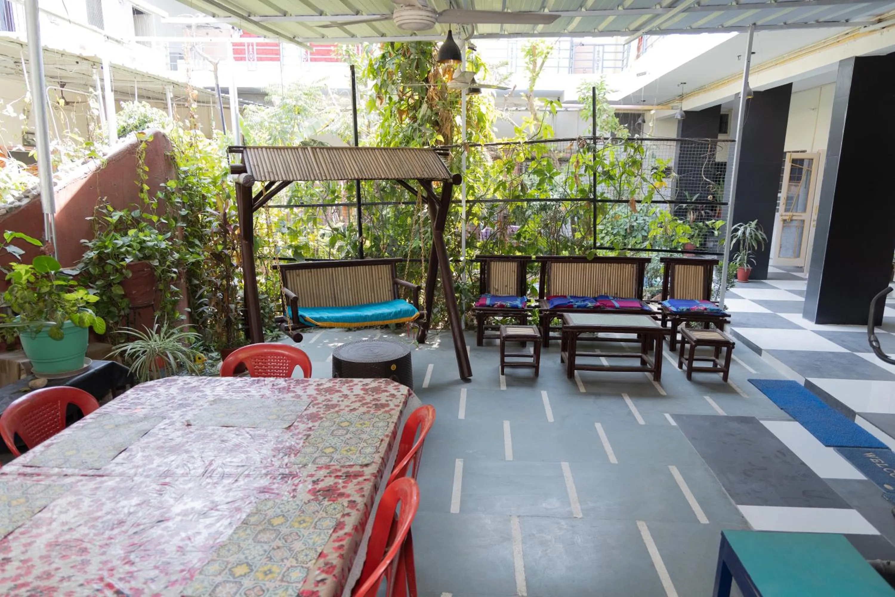 Seating area in Homestay Urmil Basant