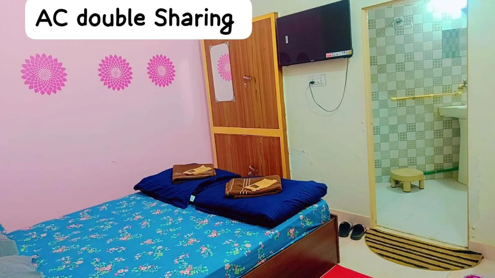 Bedroom in Homestay Urmil Basant