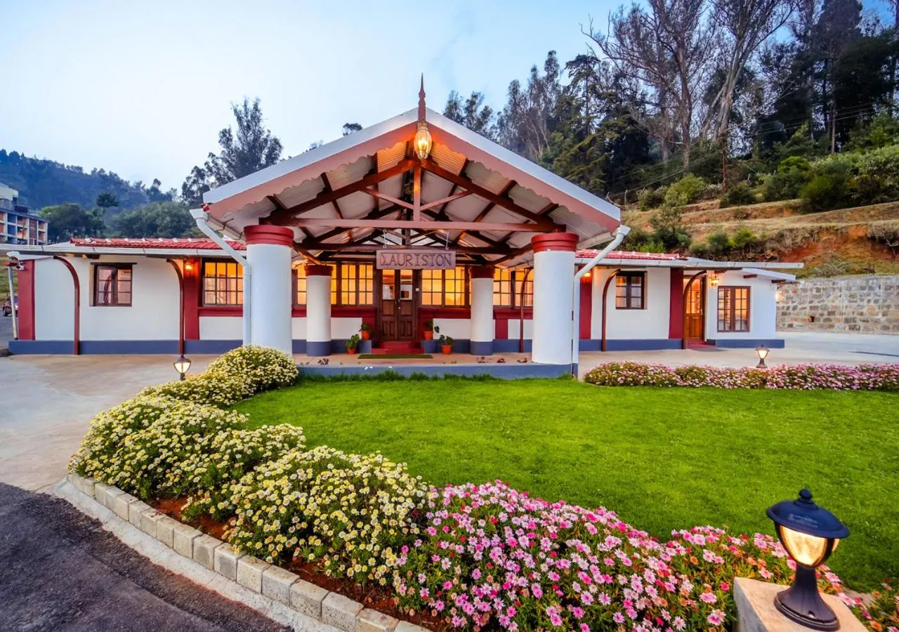 Property building in Lauriston Ooty Town Heritage Bungalow by VOYE HOMES