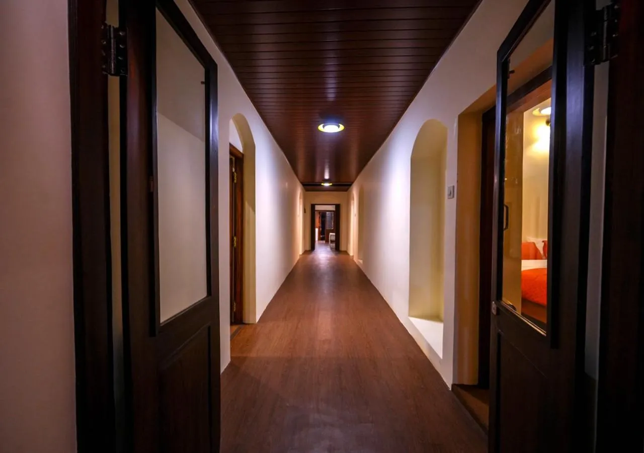 Other in Lauriston Ooty Town Heritage Bungalow by VOYE HOMES