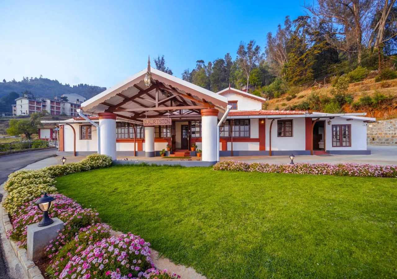 Property building in Lauriston Ooty Town Heritage Bungalow by VOYE HOMES