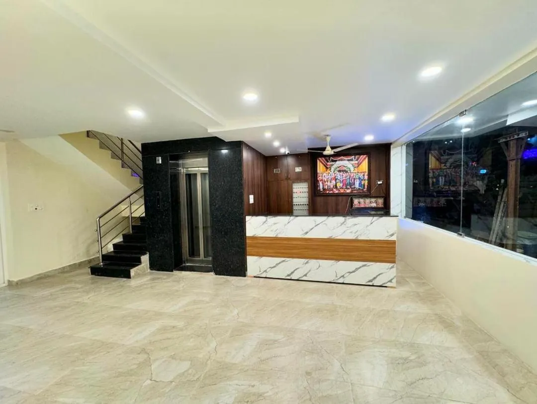 elevator in HOTEL DKR GRAND