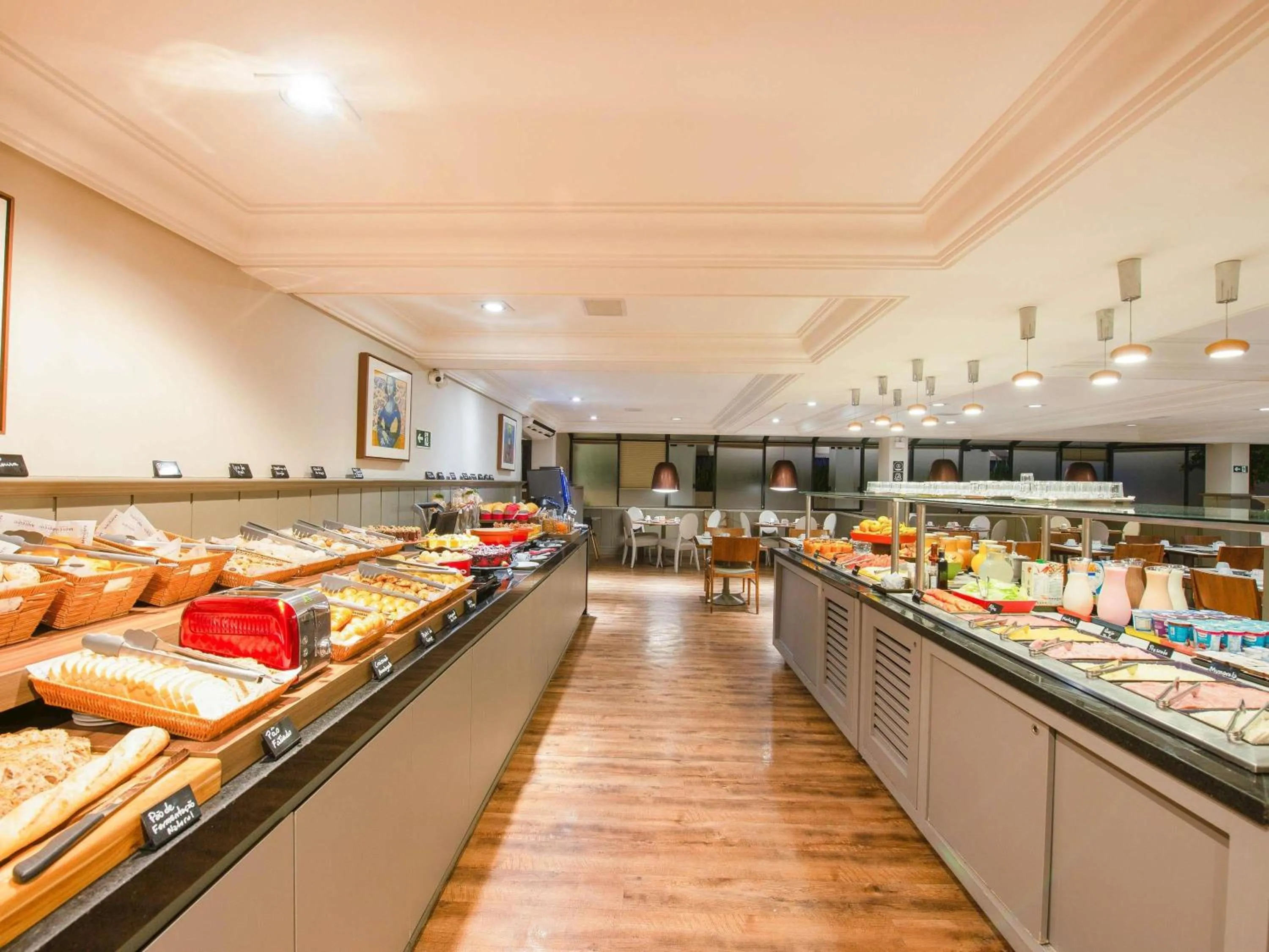 Breakfast in Mercure Curitiba Batel