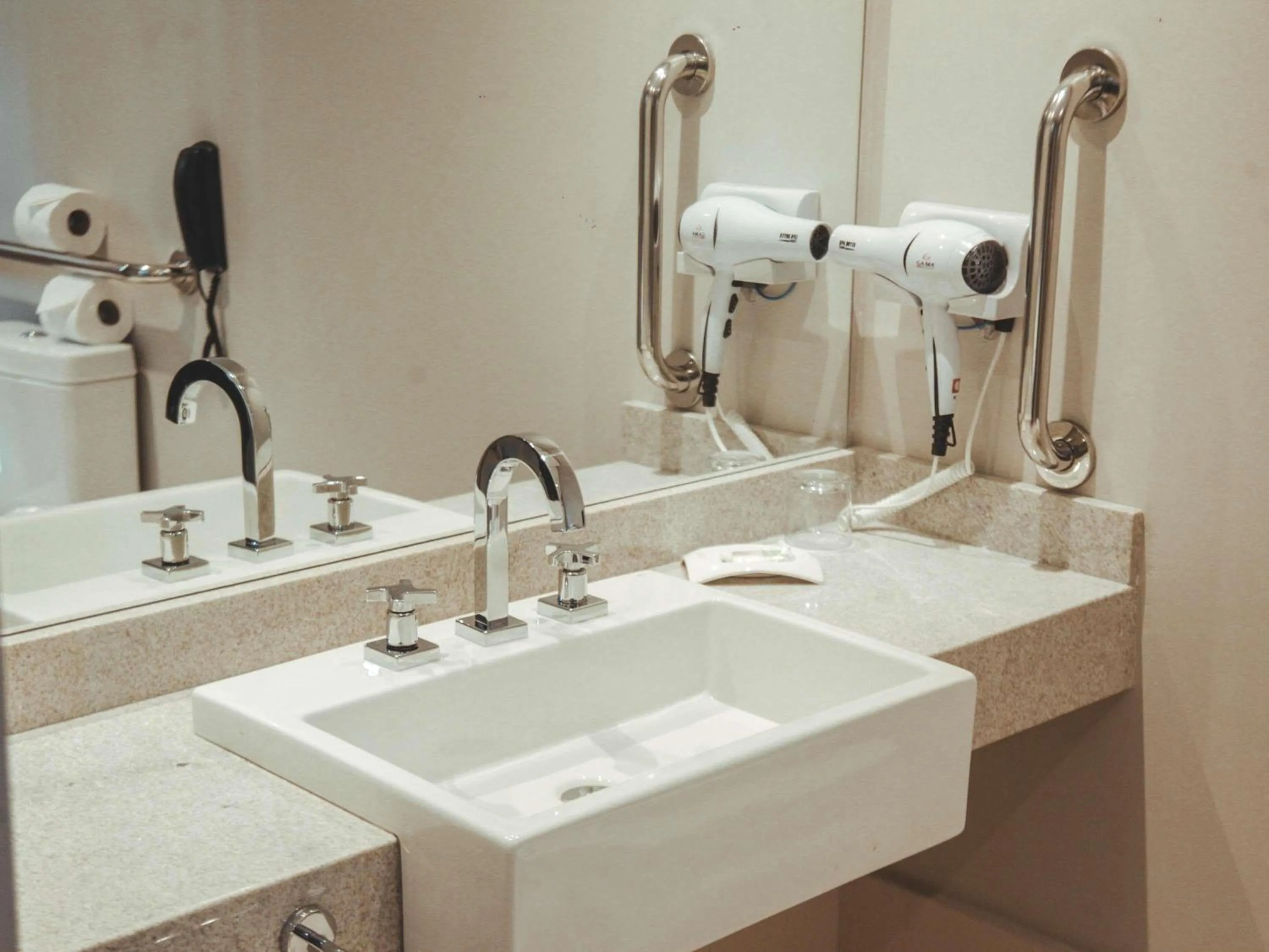 Bedroom in Mercure Curitiba Batel