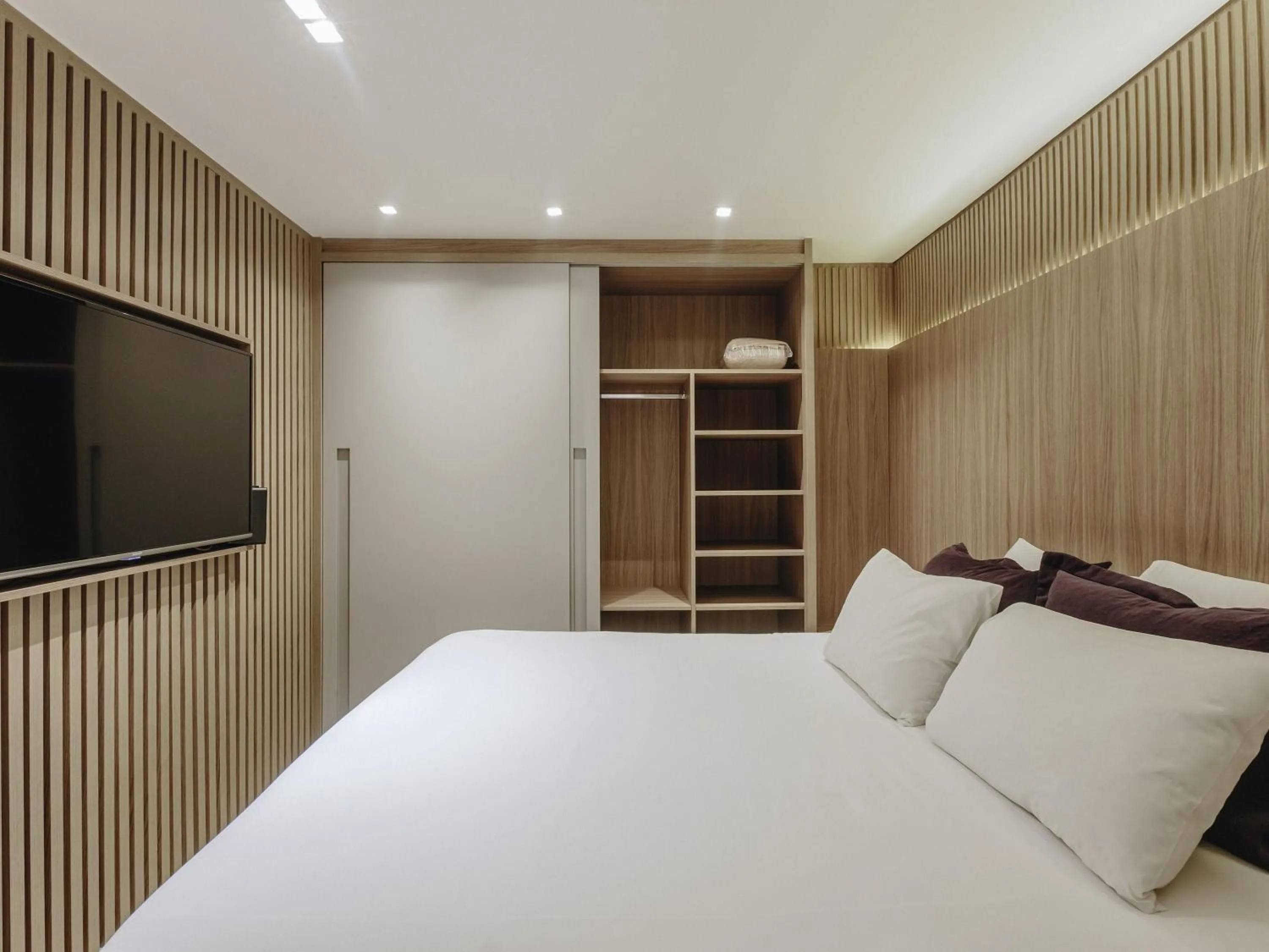 Bedroom, Bed in Mercure Curitiba Batel