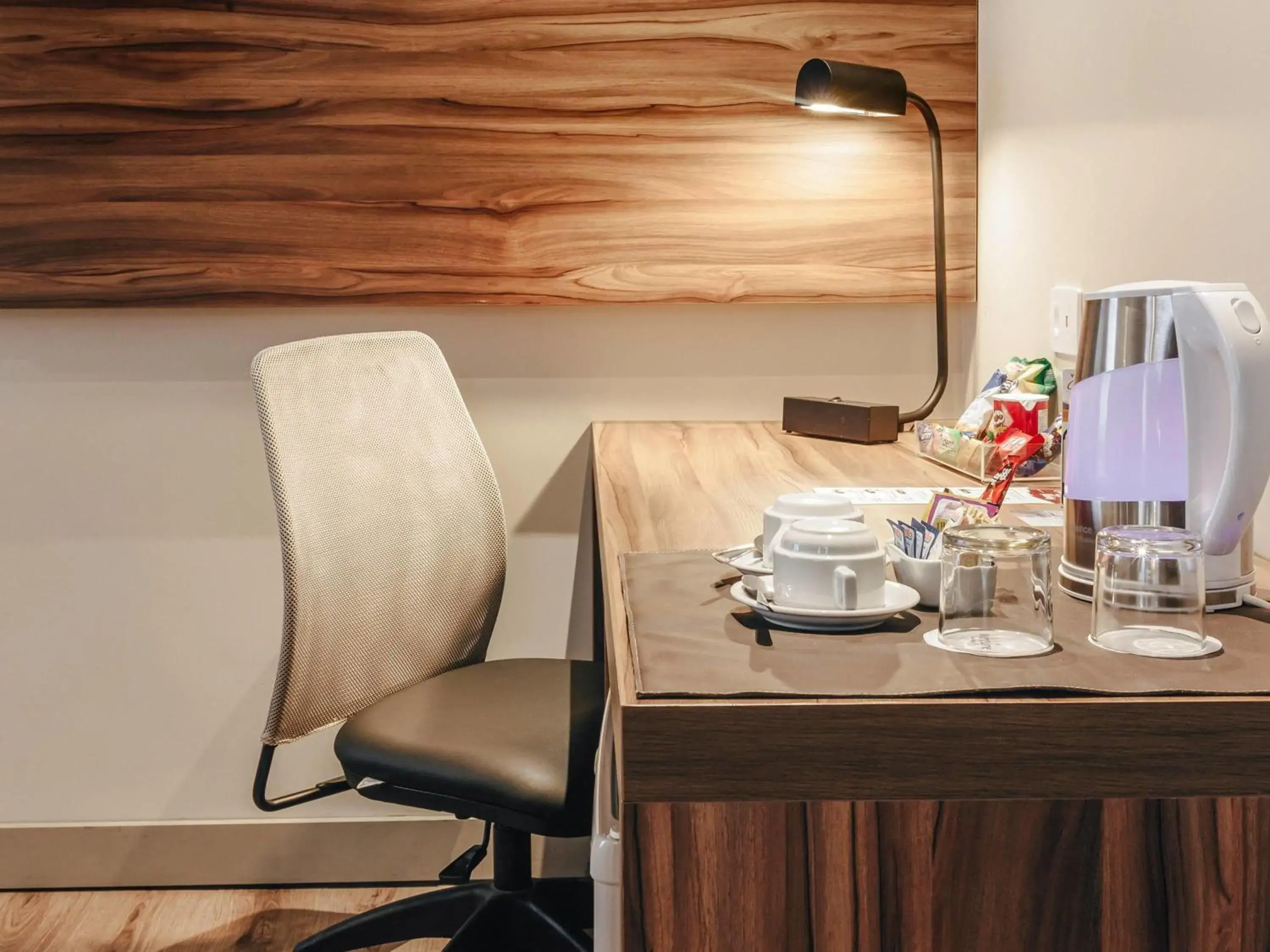 Standard Apartment with Twin Beds - single occupancy in Mercure Curitiba Batel Standard Apartment with Twin Beds - single occupancy in Mercure Curitiba Batel