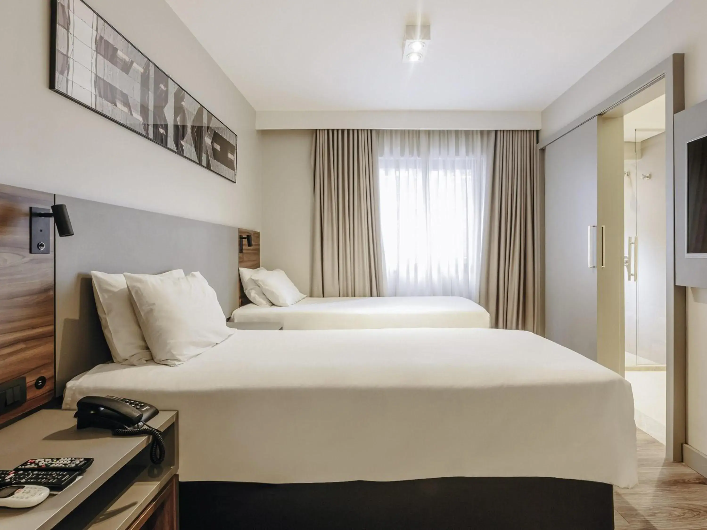 Bedroom, Bed in Mercure Curitiba Batel Bedroom, Bed in Mercure Curitiba Batel