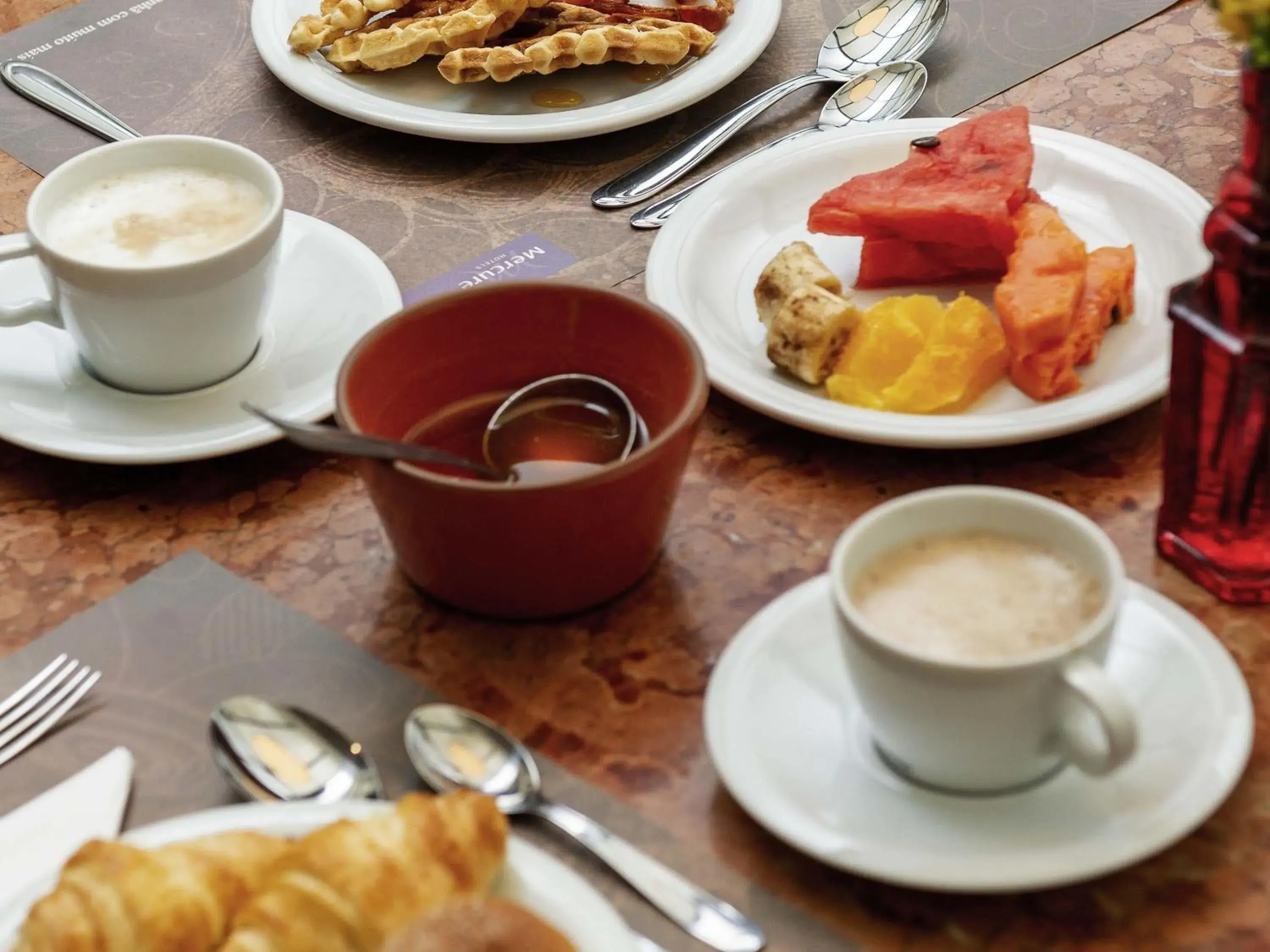 Restaurant/places to eat in Mercure Curitiba Batel Restaurant/places to eat in Mercure Curitiba Batel