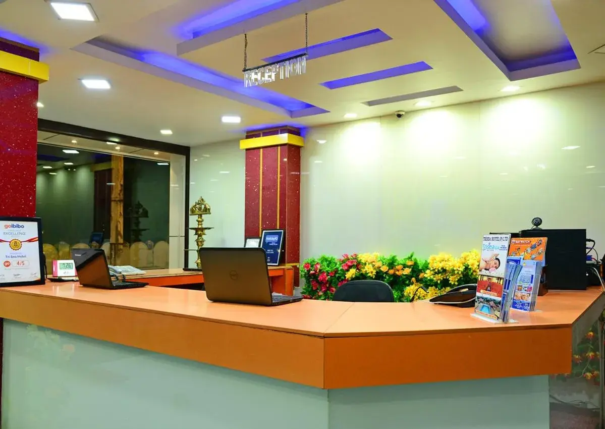Lobby or reception in Hotel Tri Sea Lobby or reception in Hotel Tri Sea