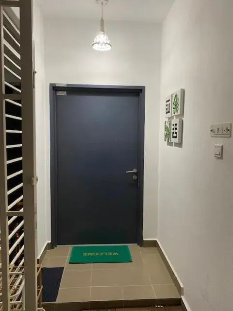 Facade/entrance in The Comfy Stay Facade/entrance in The Comfy Stay