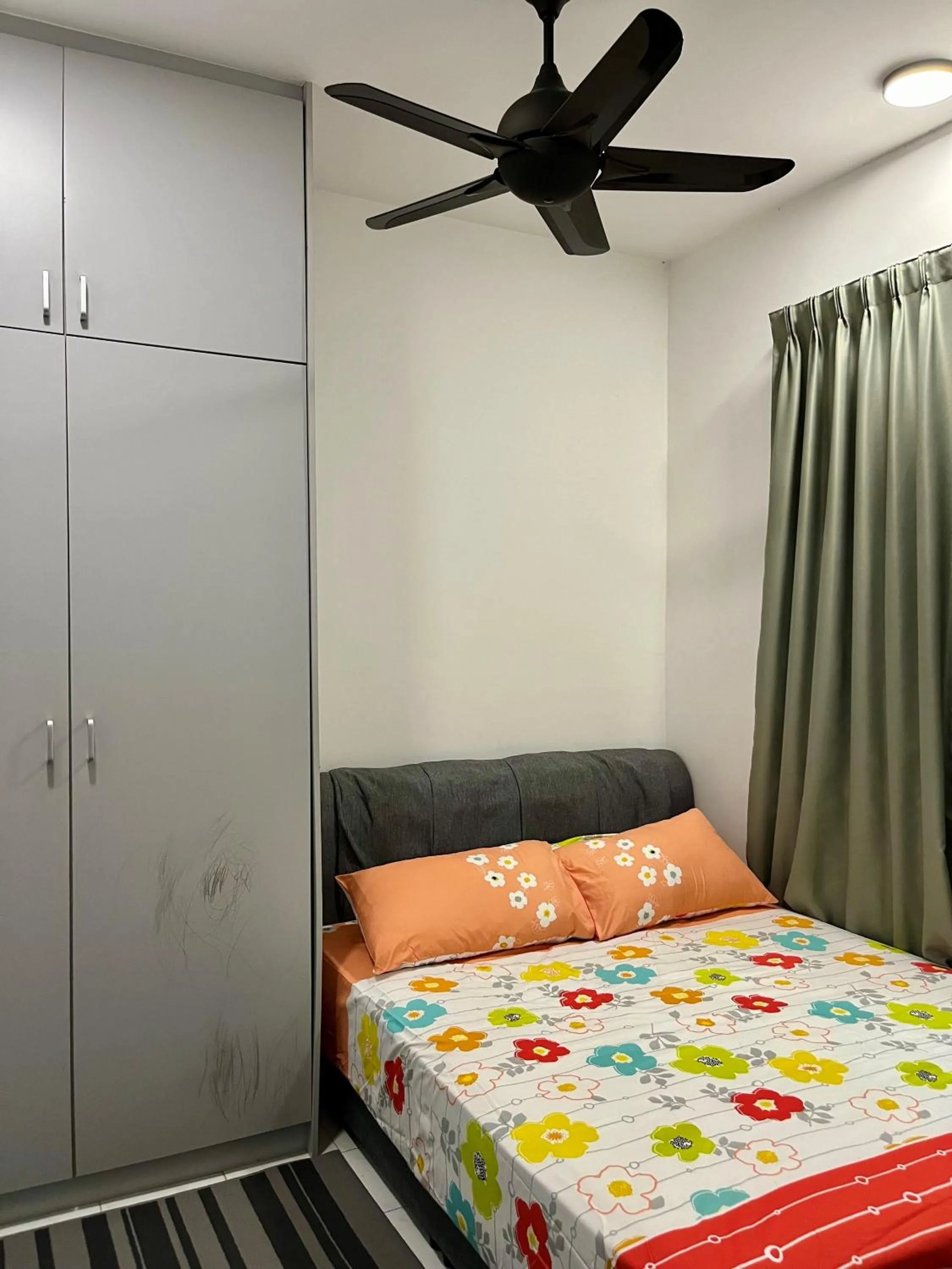 Bedroom, Bed in The Comfy Stay