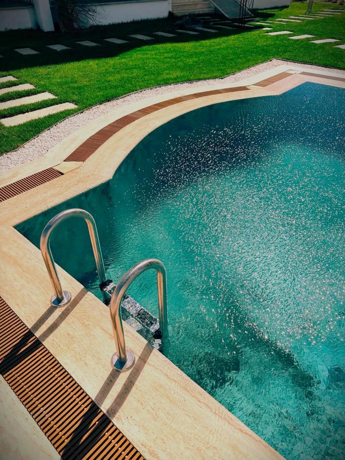 Swimming pool in Hane Cunda