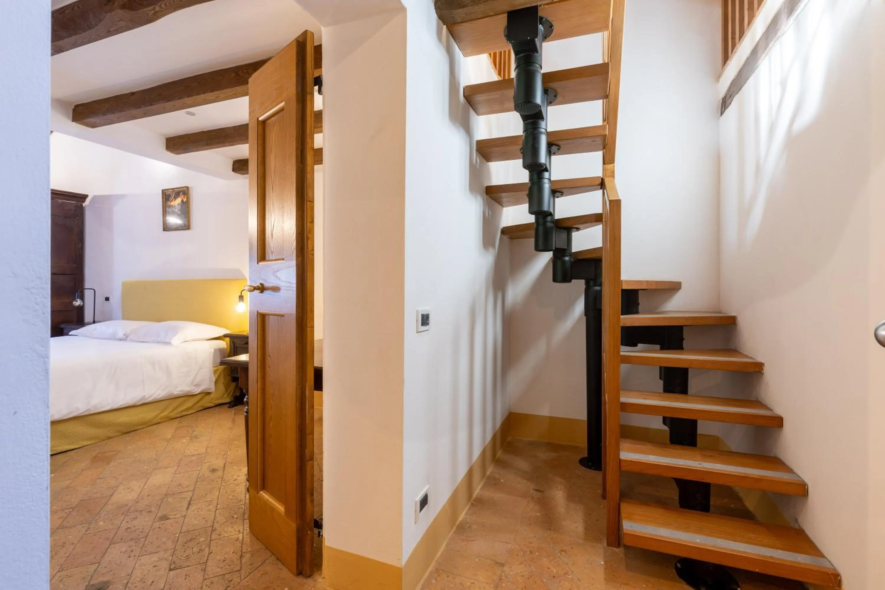 Bed in BolognaRoomscom - Ca' Palazzo