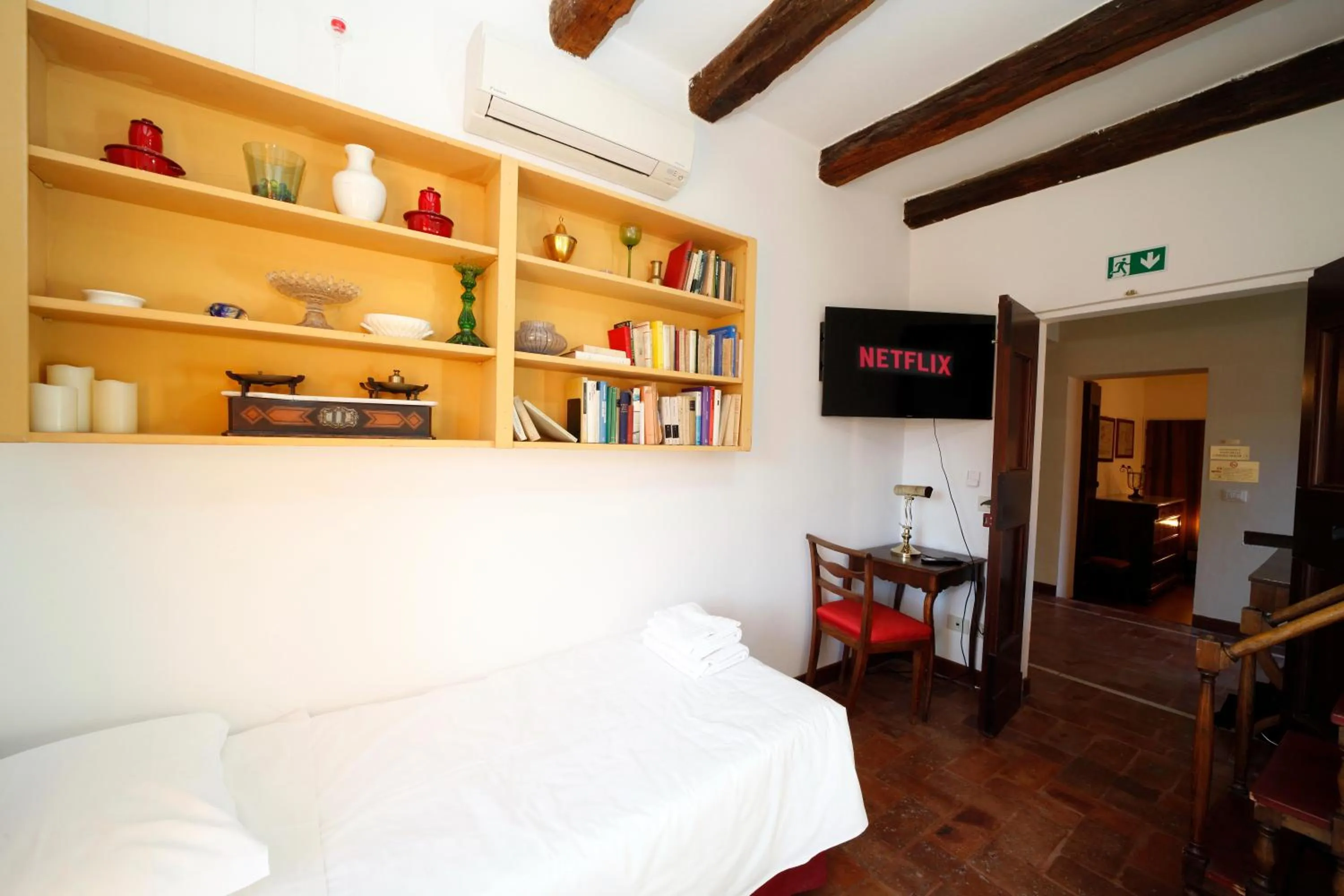 Bed in BolognaRoomscom - Ca' Palazzo