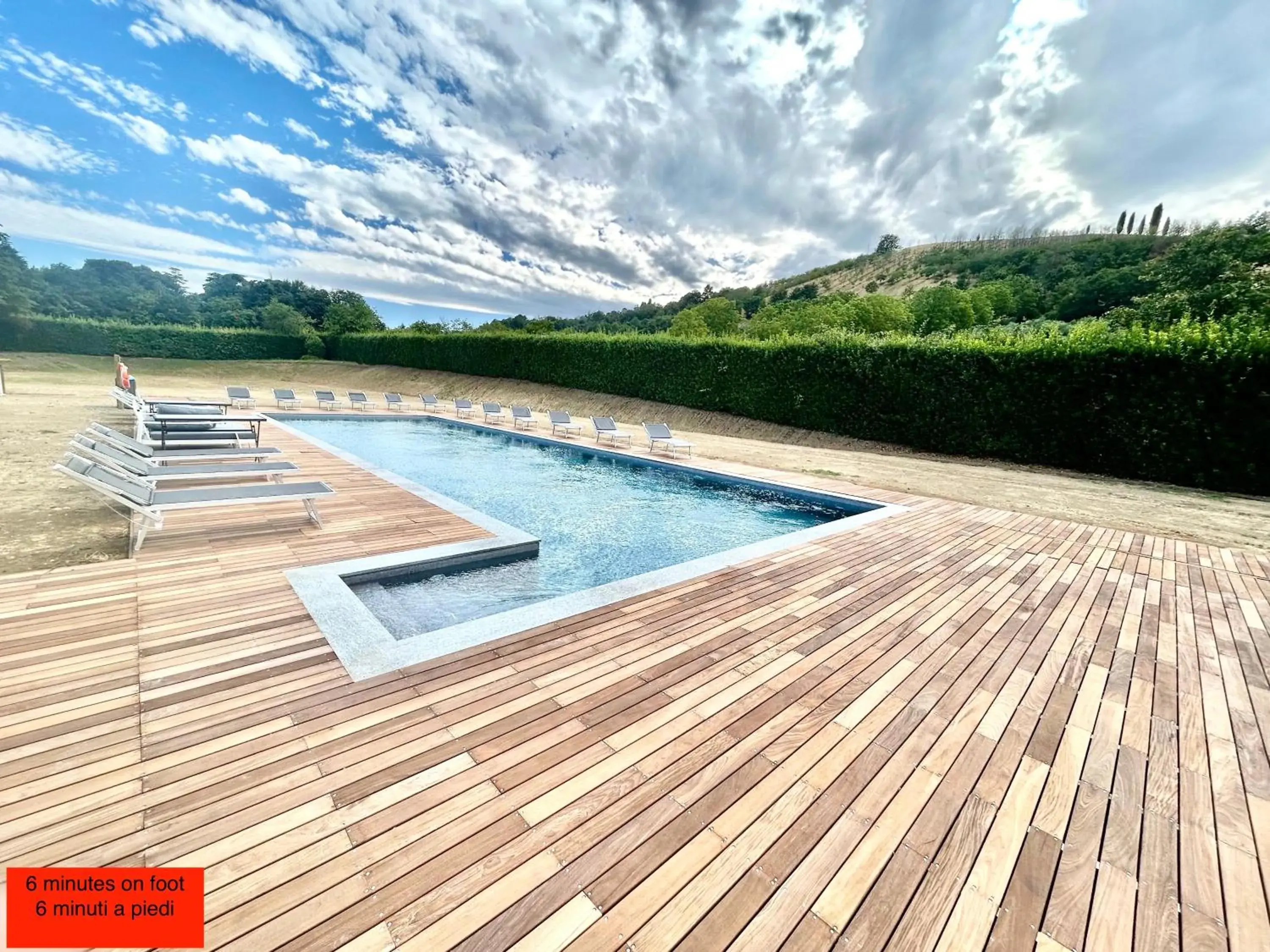 Swimming pool in BolognaRoomscom - Ca' Palazzo Swimming pool in BolognaRoomscom - Ca' Palazzo