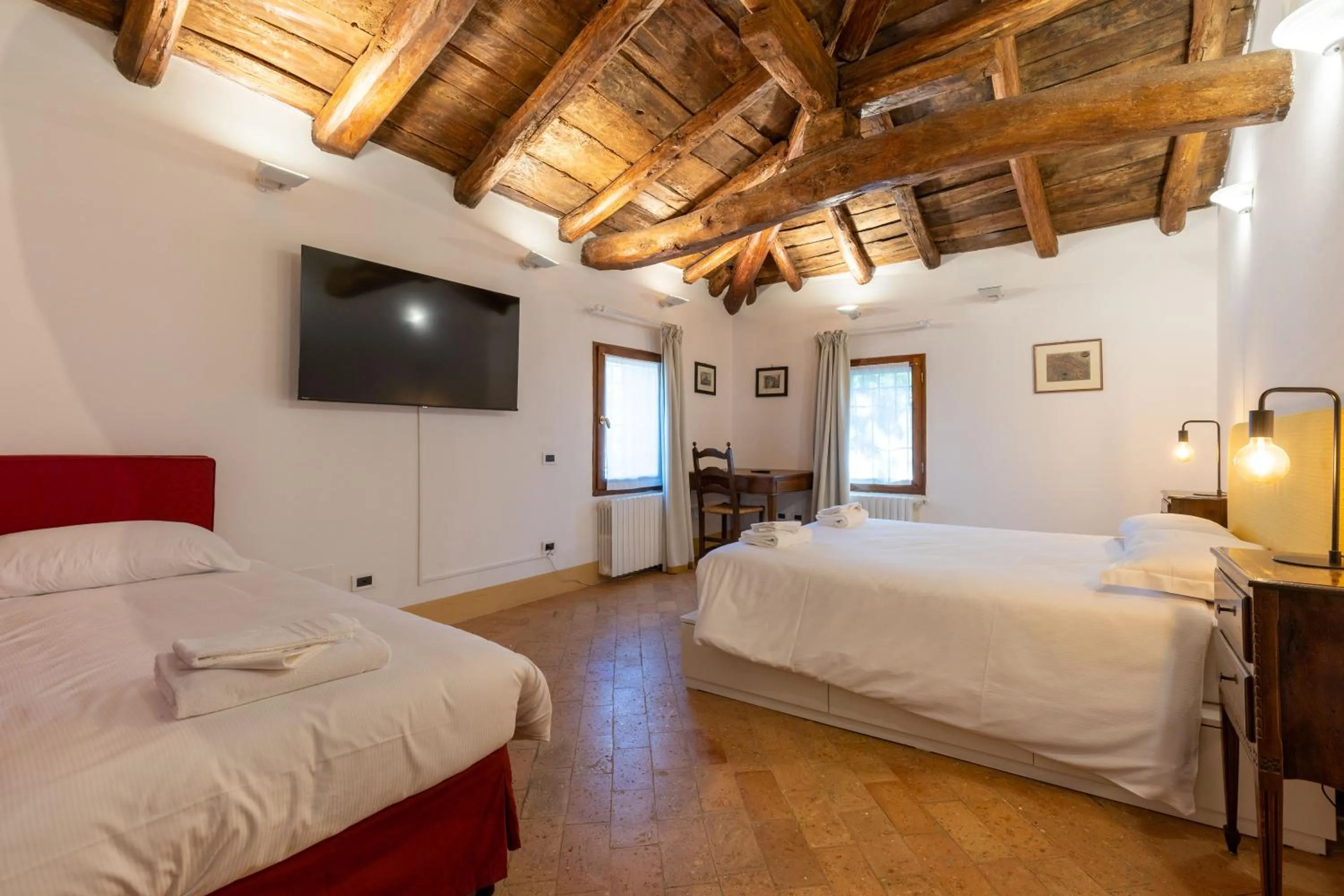Bed in BolognaRoomscom - Ca' Palazzo