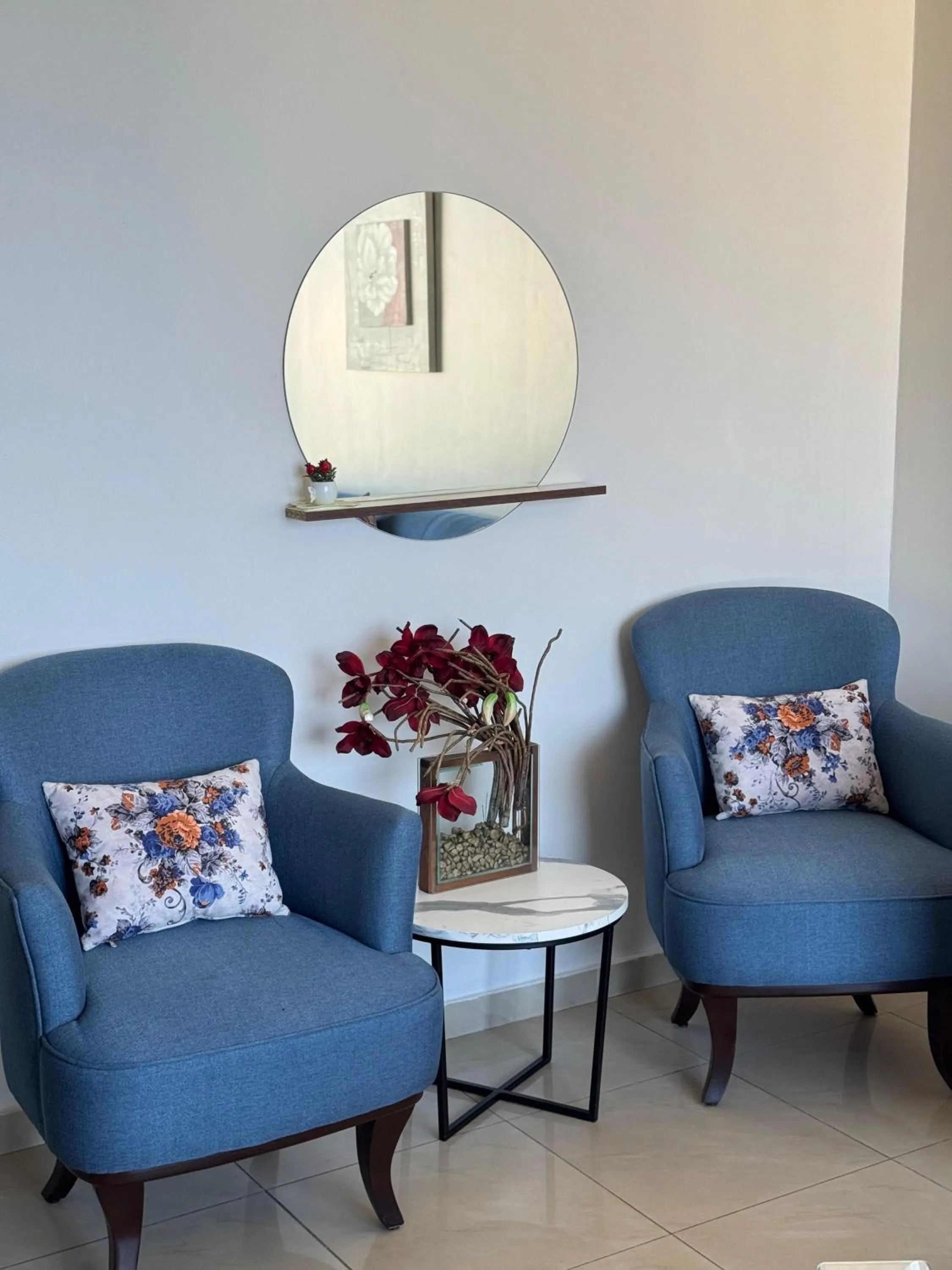 Living room in Ny Suites