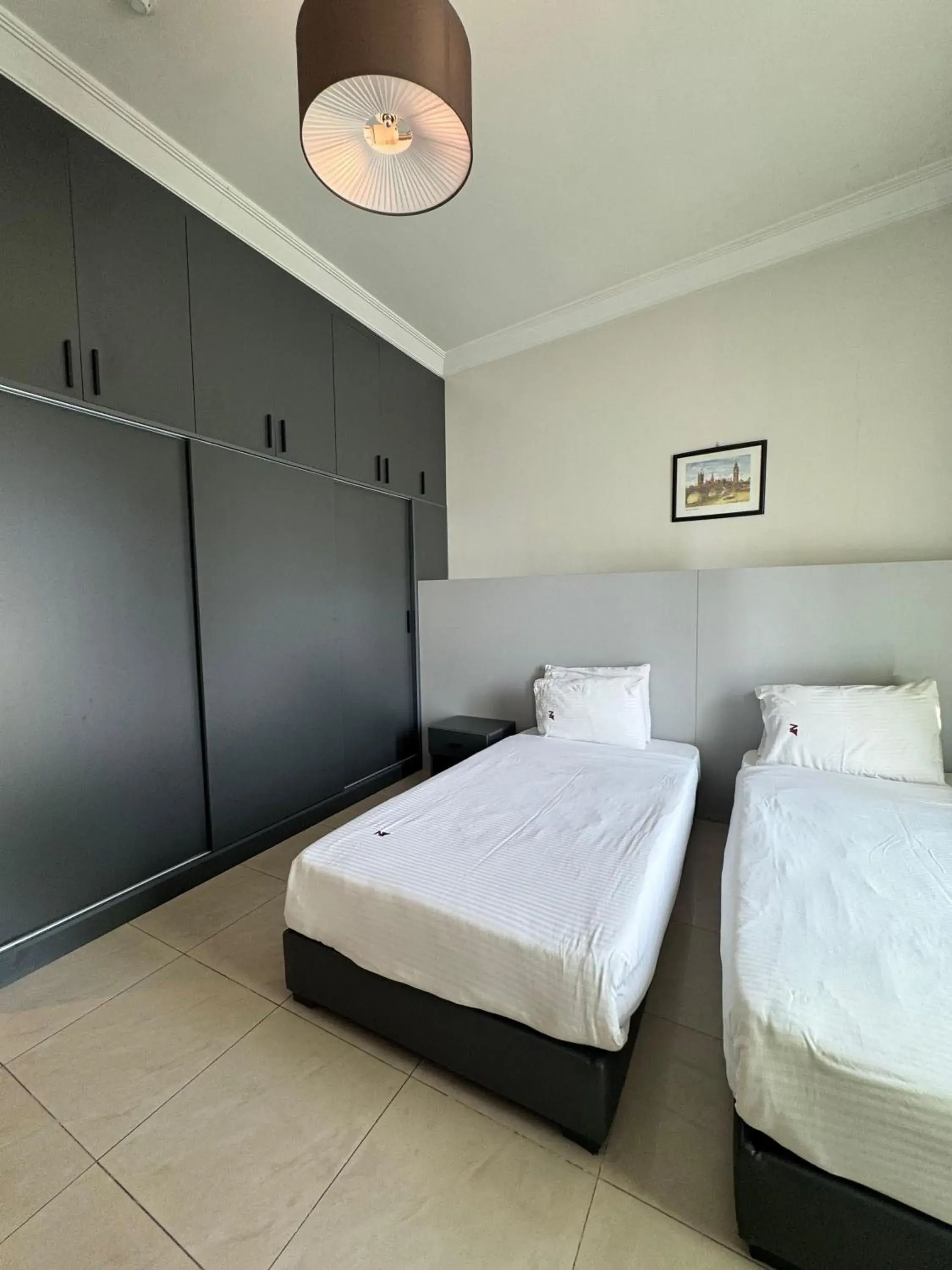 Bed in Ny Suites Bed in Ny Suites