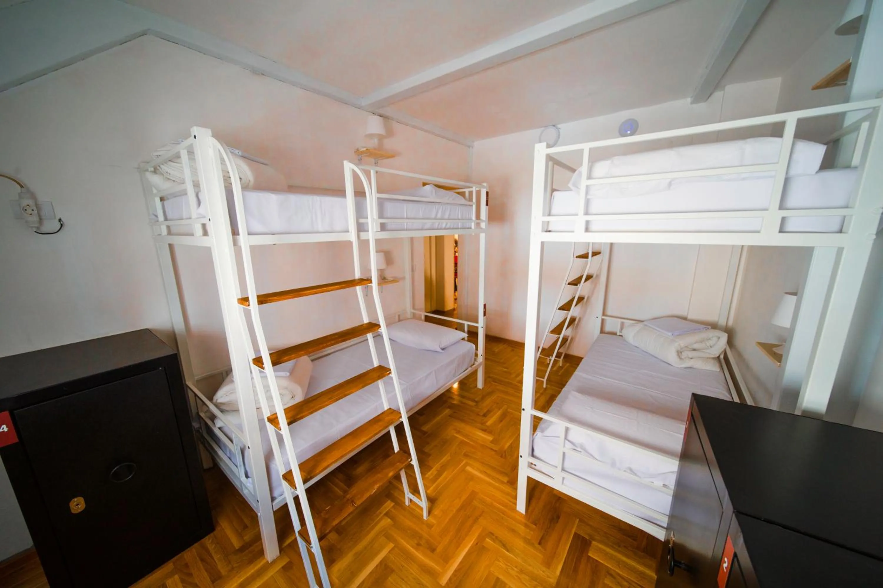 bunk bed, Bed in New Generation Hostel Como Lake