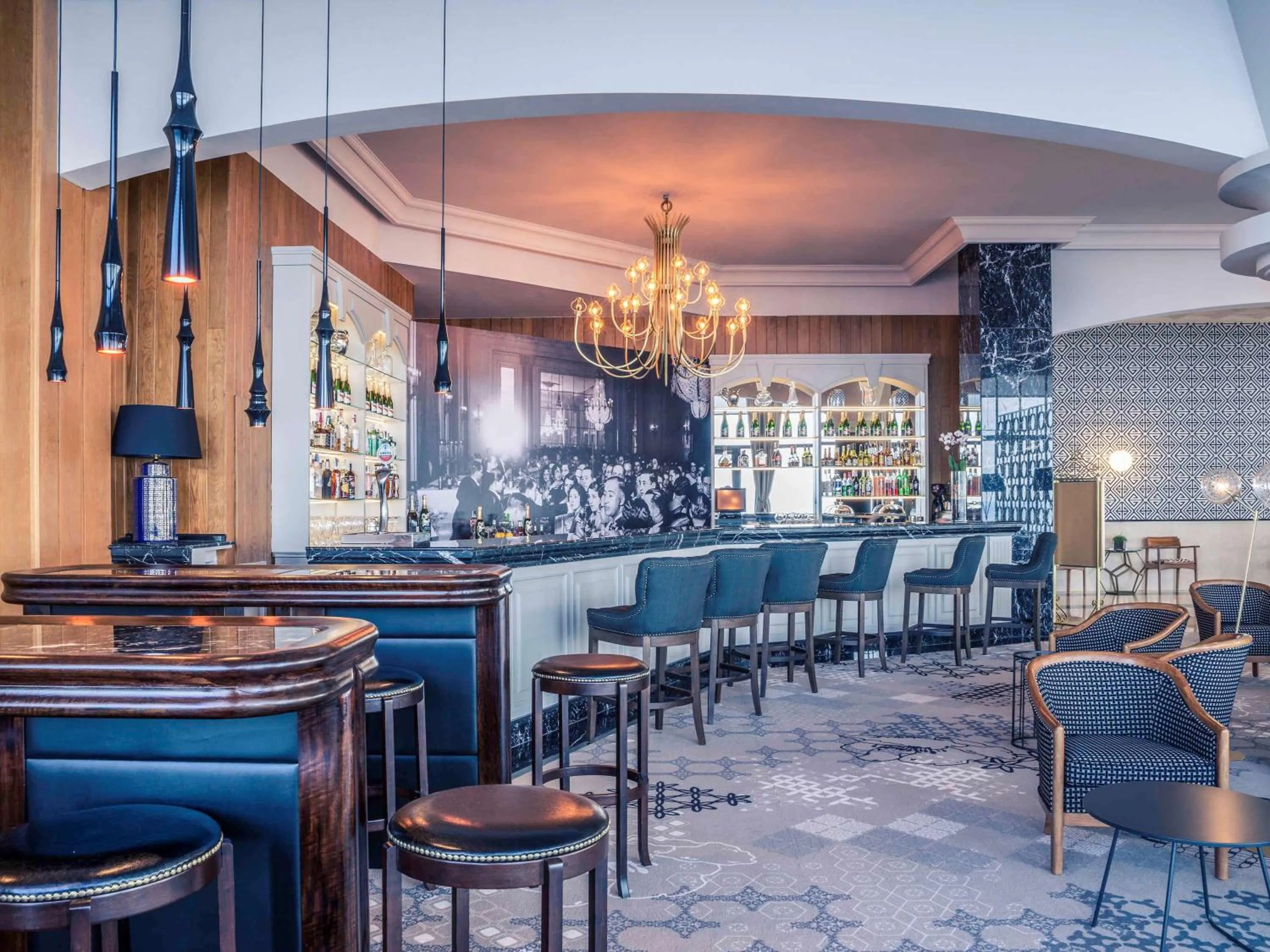 Lounge or bar in Mercure Monte Igueldo