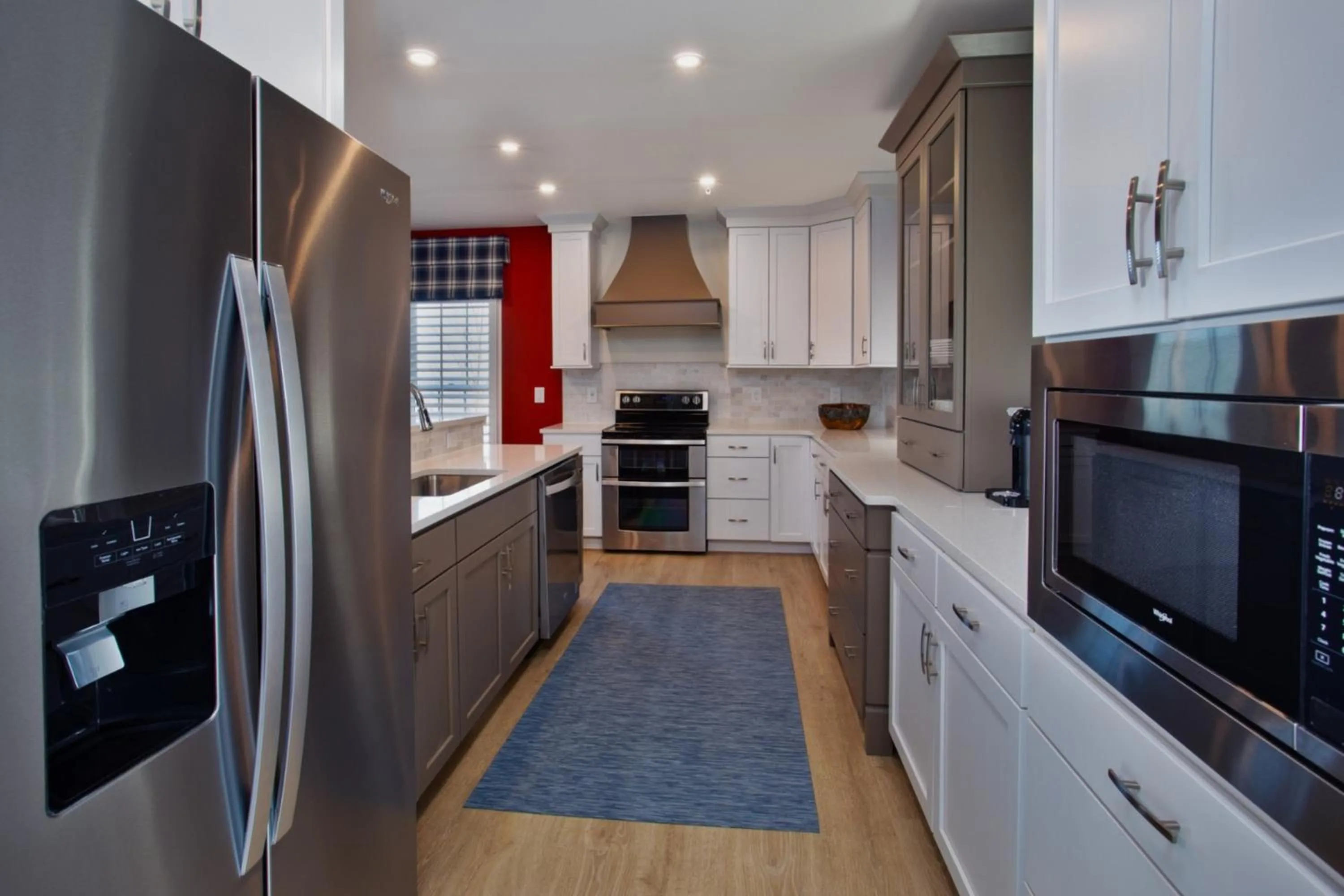 kitchen in The Inn at Stonecliffe