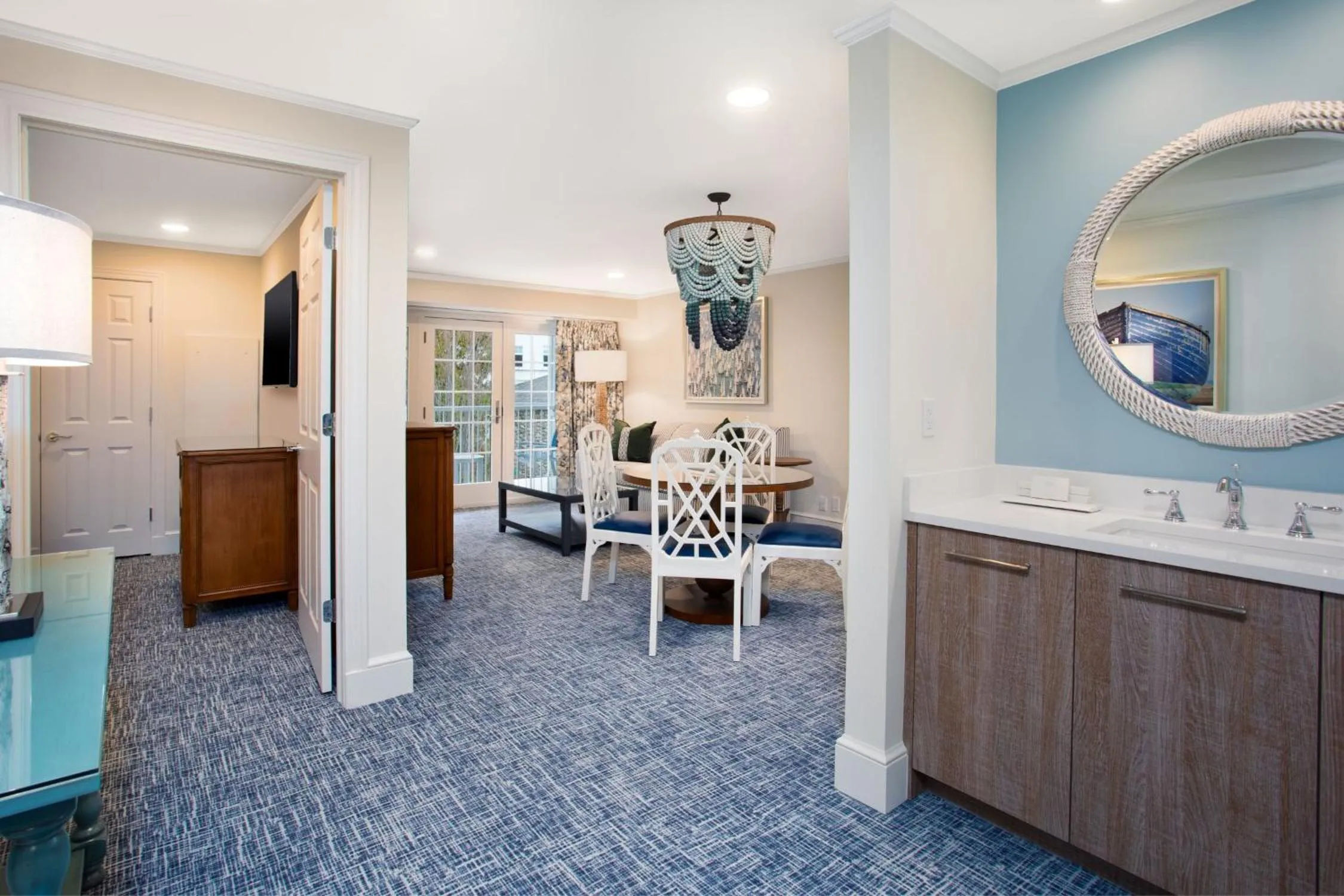 Seating area in The Inn at Stonecliffe