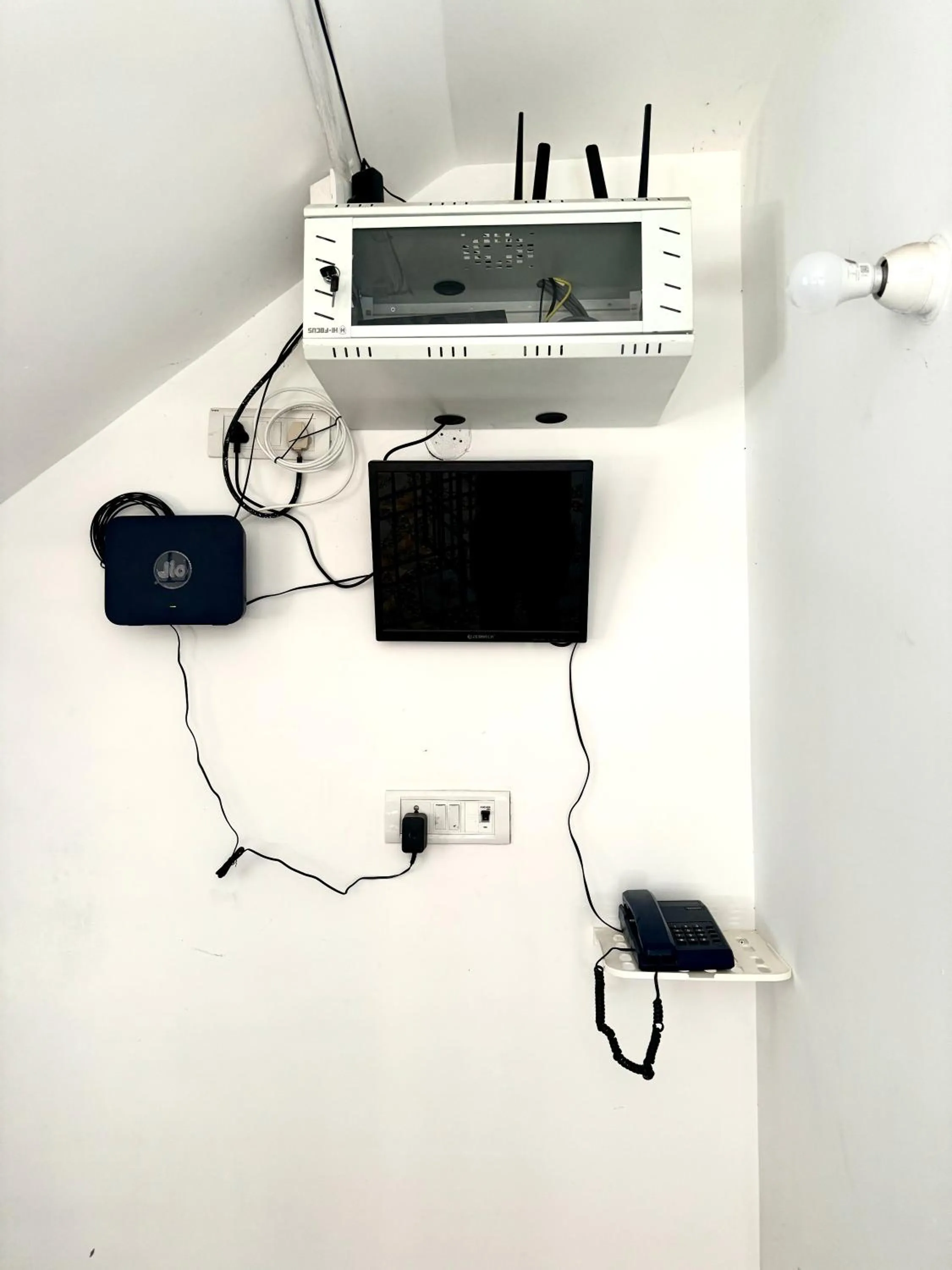 Sishya Hotels & Service Apartment Thoraipakkam, Chennai OMR, IT Expressway